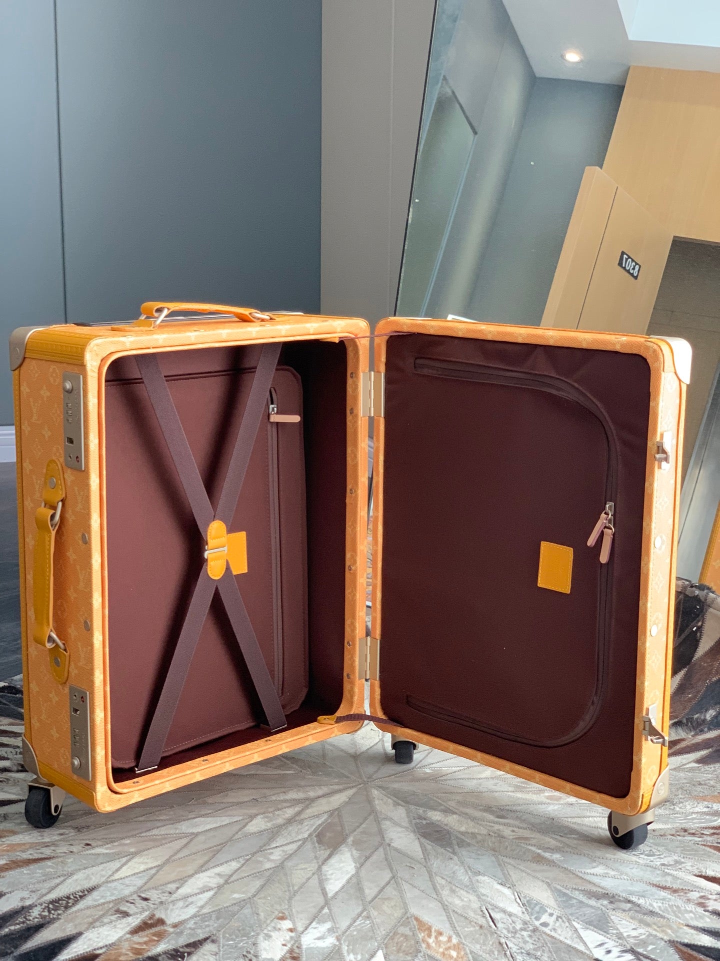 LuxluxHouse Best Quality Bags Luggage