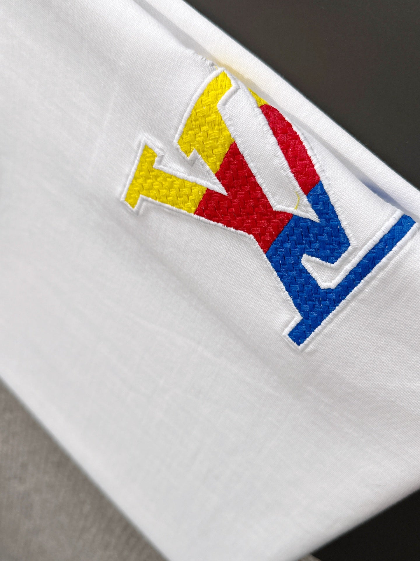 LuxluxHouse Best Quality Clothes T-shirt Louis Vuitton