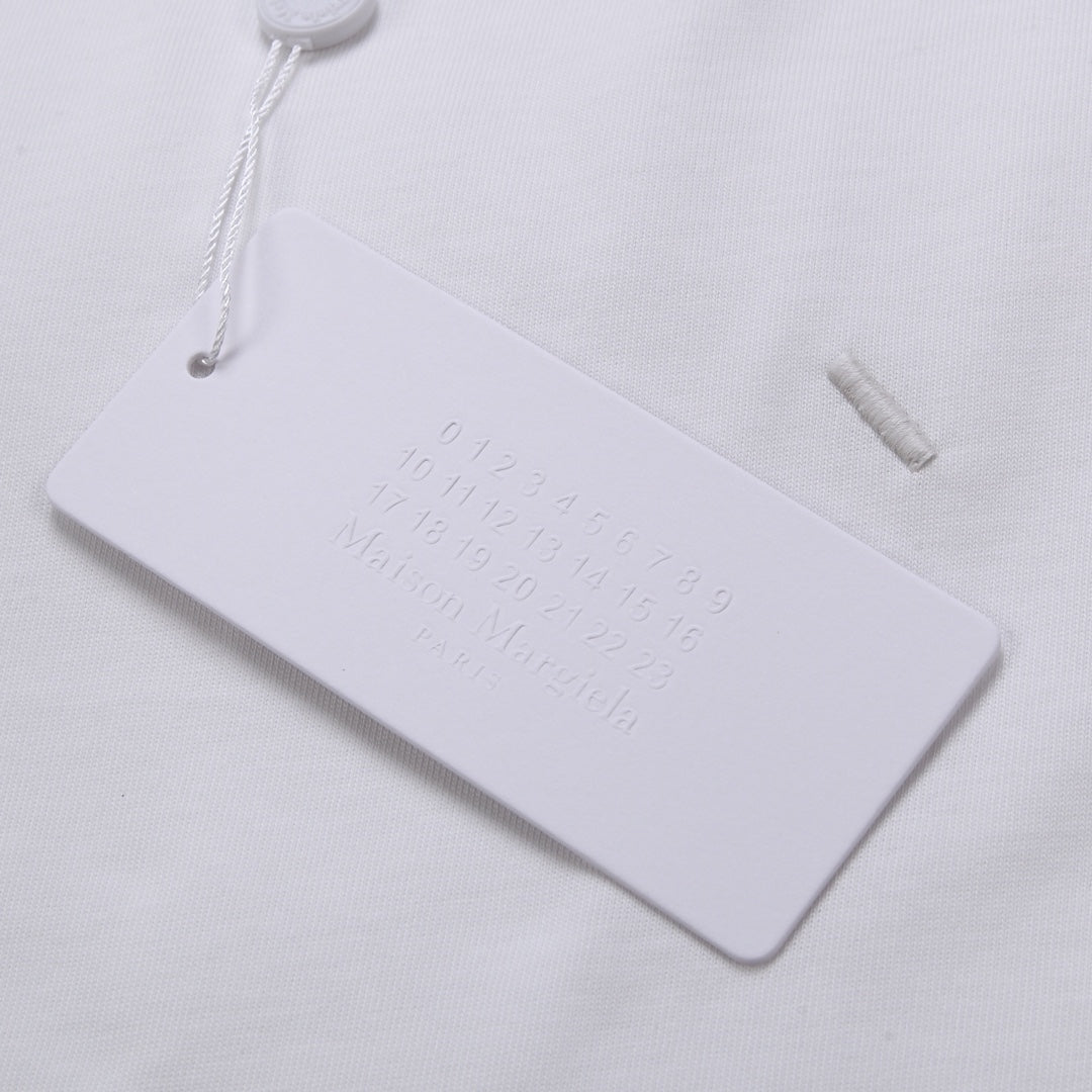 LuxluxHouse Best Quality Clothes T-shirt Chanel & Maison Margiela