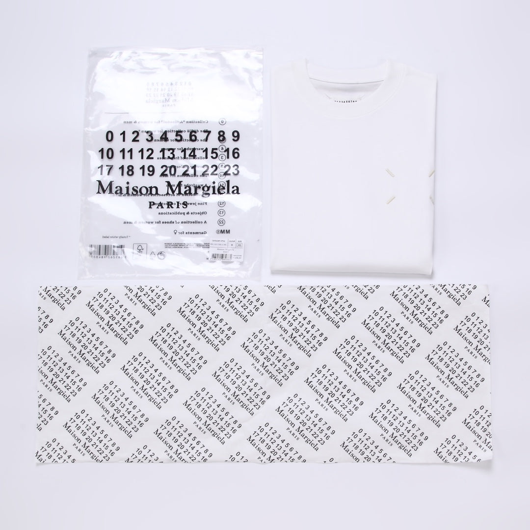 LuxluxHouse Best Quality Clothes T-shirt Chanel & Maison Margiela
