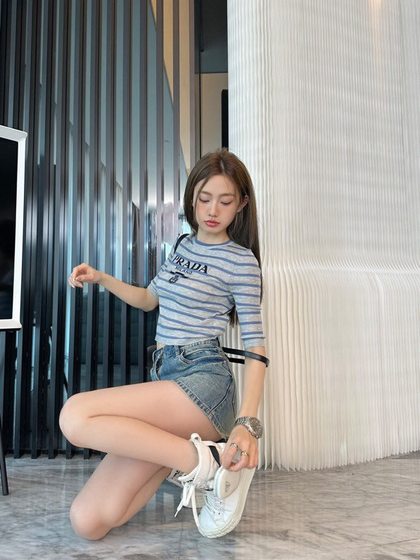 LuxluxHouse Best Quality Clothes T-shirt Prada