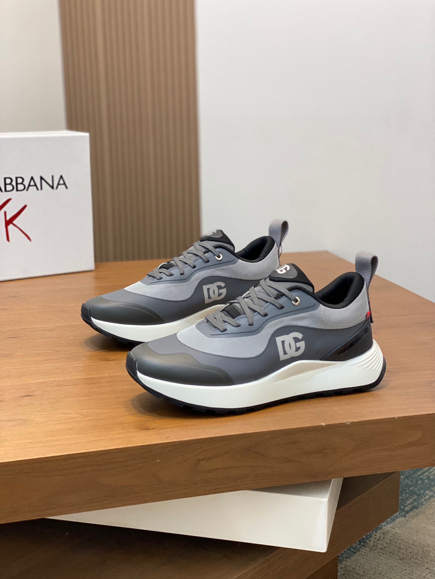 LuxluxHouse Best Quality Shoes Dolce & Gabbana