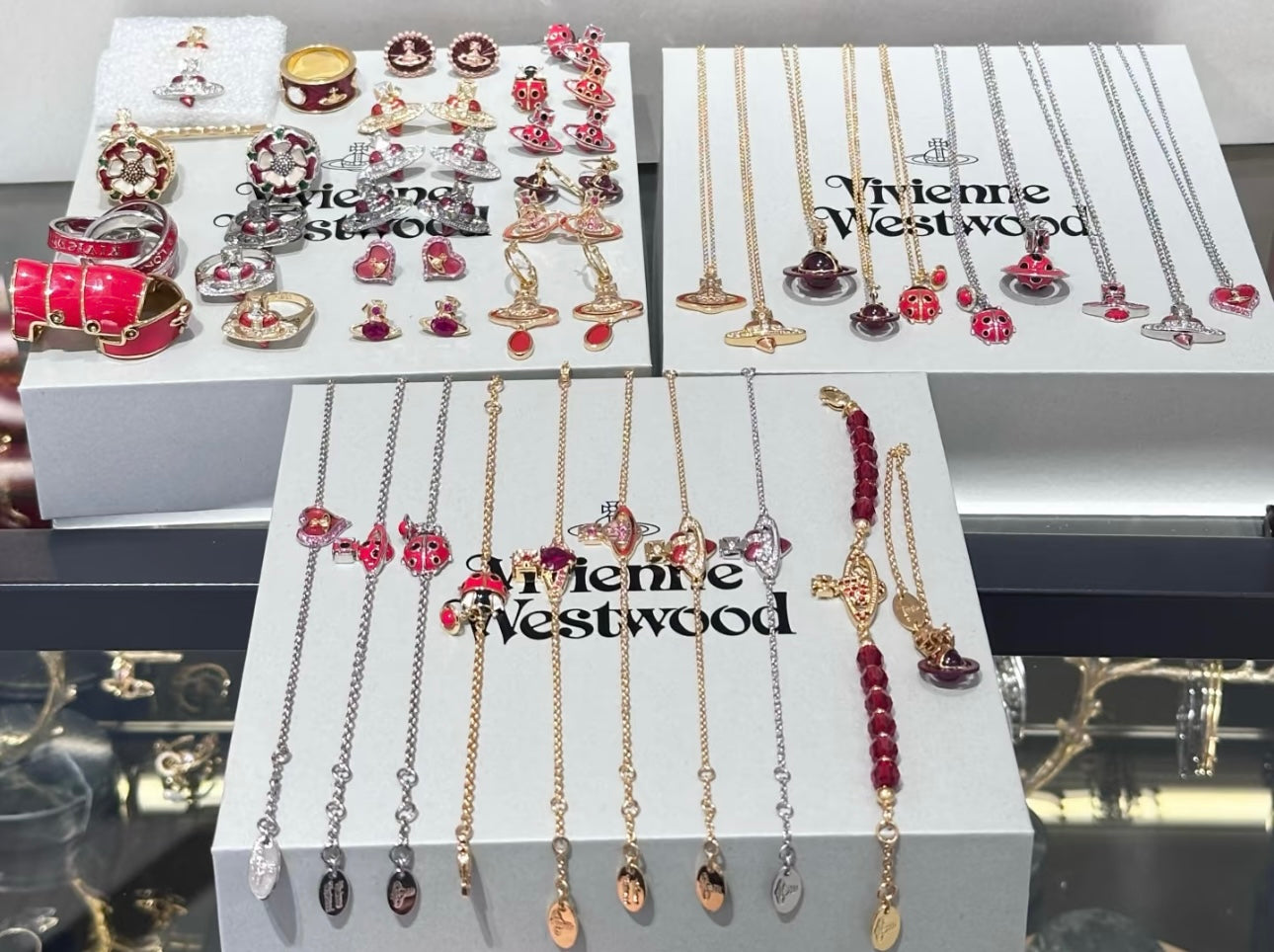 LuxluxHouse Best Quality Accessories Earrings Bracelet  Vivienne Westwood Necklace