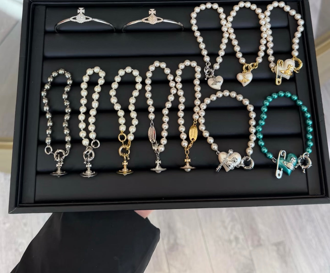 LuxluxHouse Best Quality Accessories Earrings Bracelet  Vivienne Westwood Necklace
