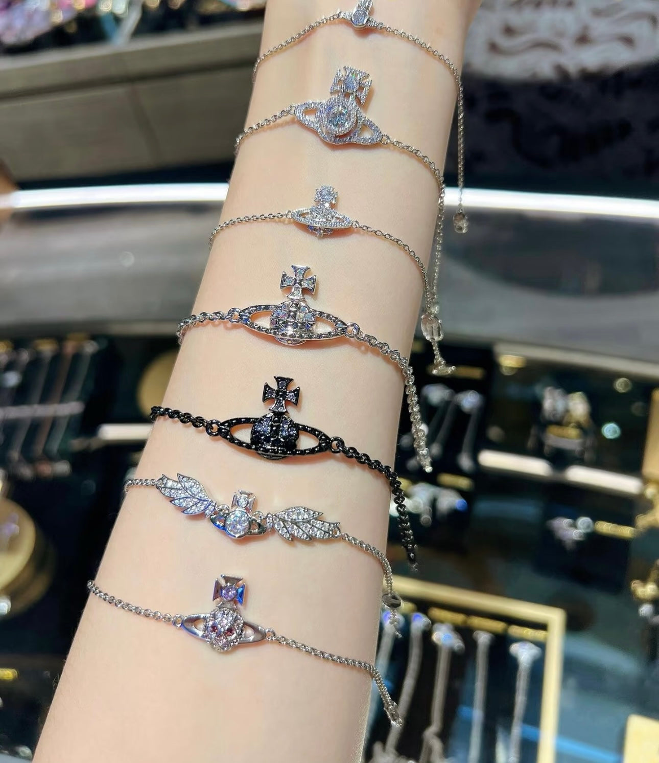 LuxluxHouse Best Quality Accessories Earrings Bracelet  Vivienne Westwood Necklace