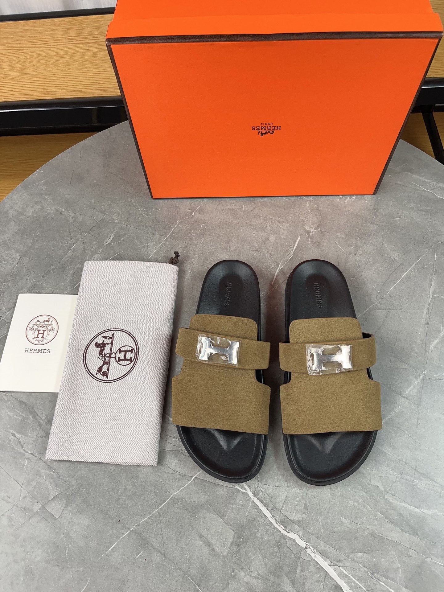 LuxluxHouse Best Quality Sandals Hermes