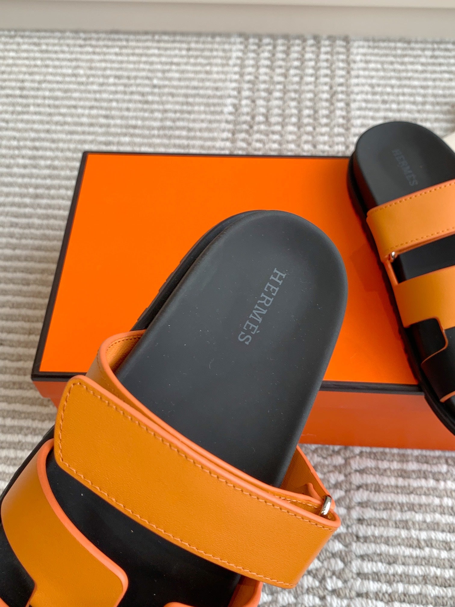 LuxluxHouse Best Quality Women Shoes Hermes