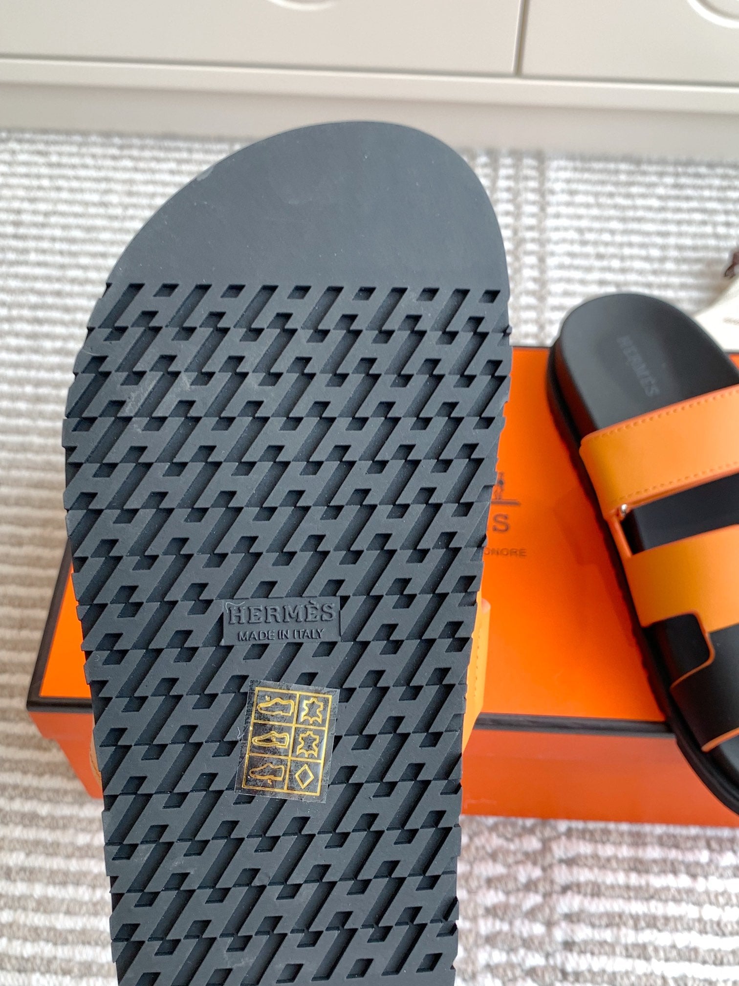 LuxluxHouse Best Quality Women Shoes Hermes