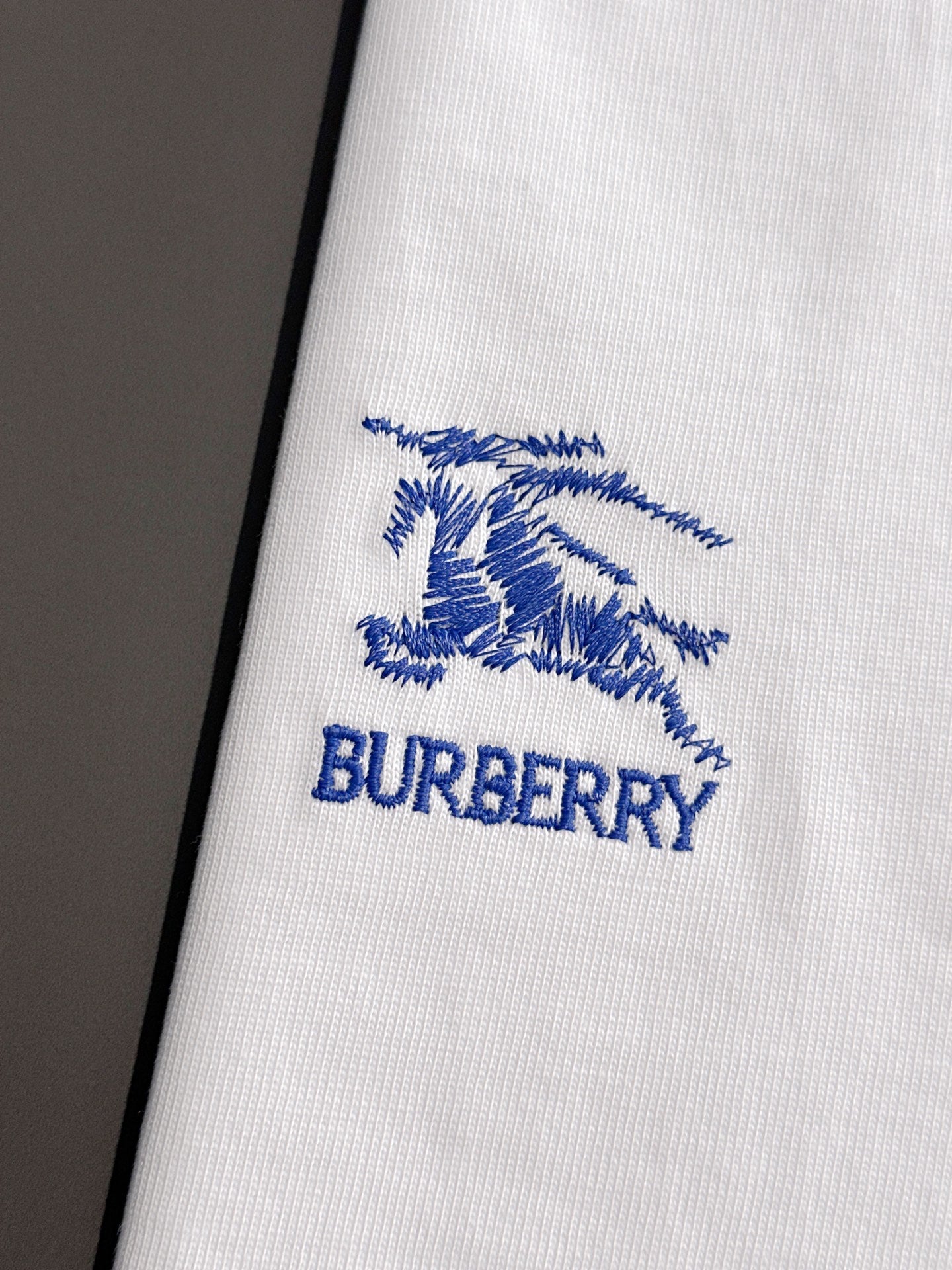 LuxluxHouse Best Quality Clothes Burberry T-shirt