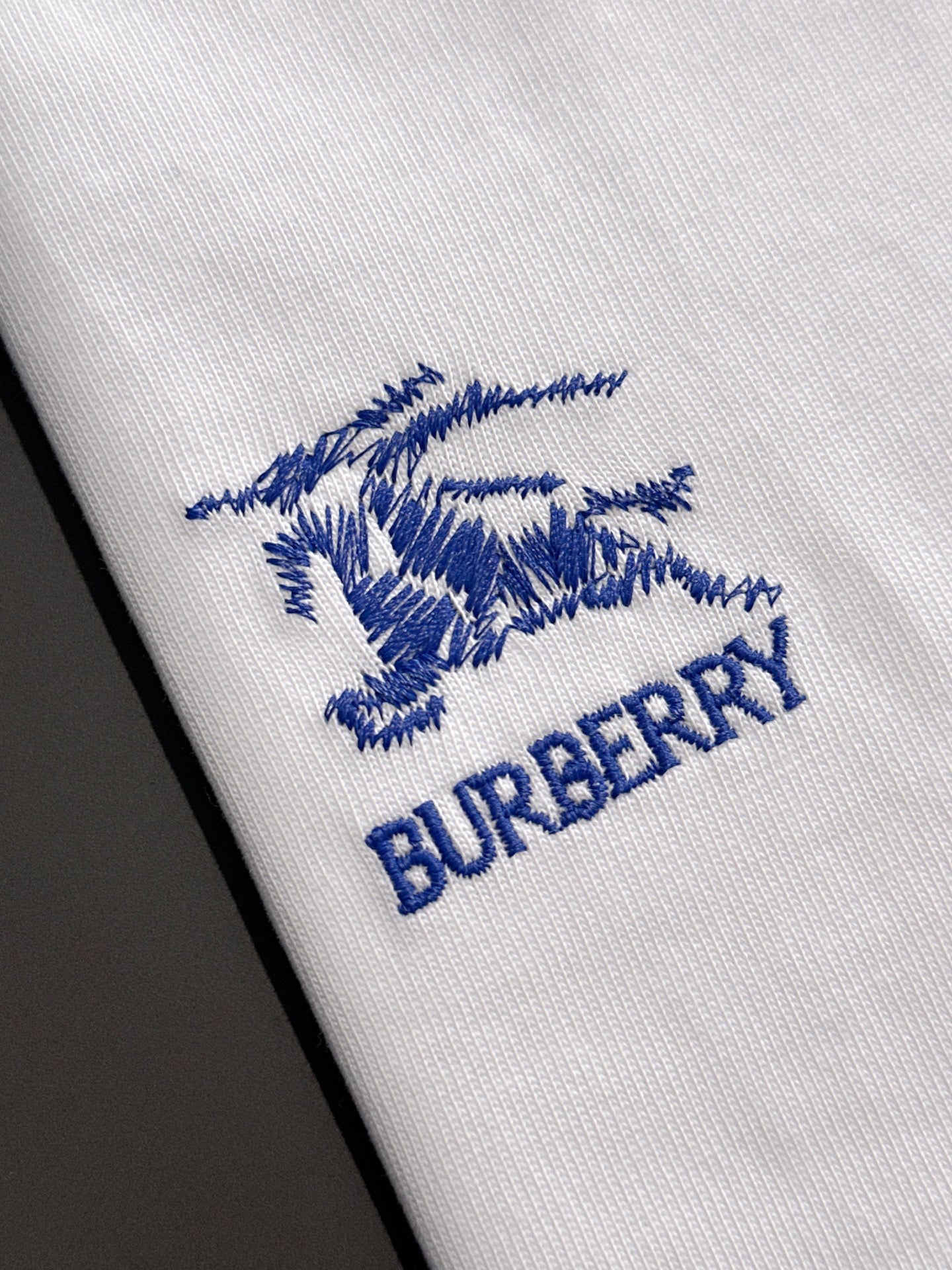 LuxluxHouse Best Quality Clothes Burberry T-shirt