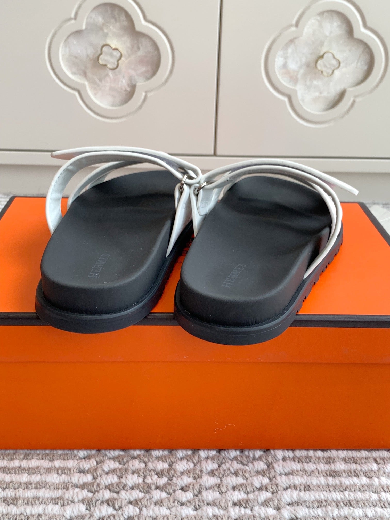 LuxluxHouse Best Quality Women Shoes Hermes