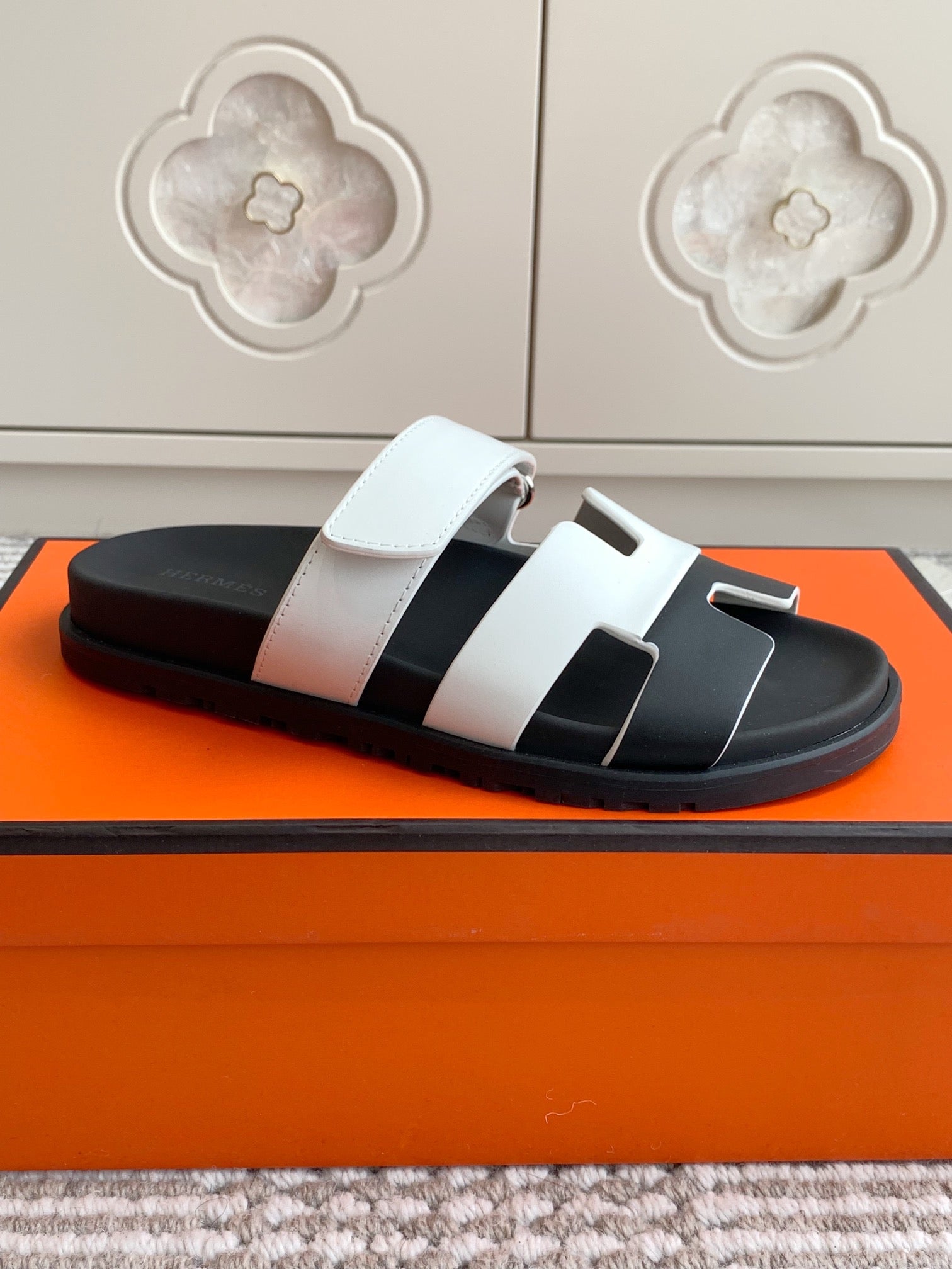 LuxluxHouse Best Quality Women Shoes Hermes