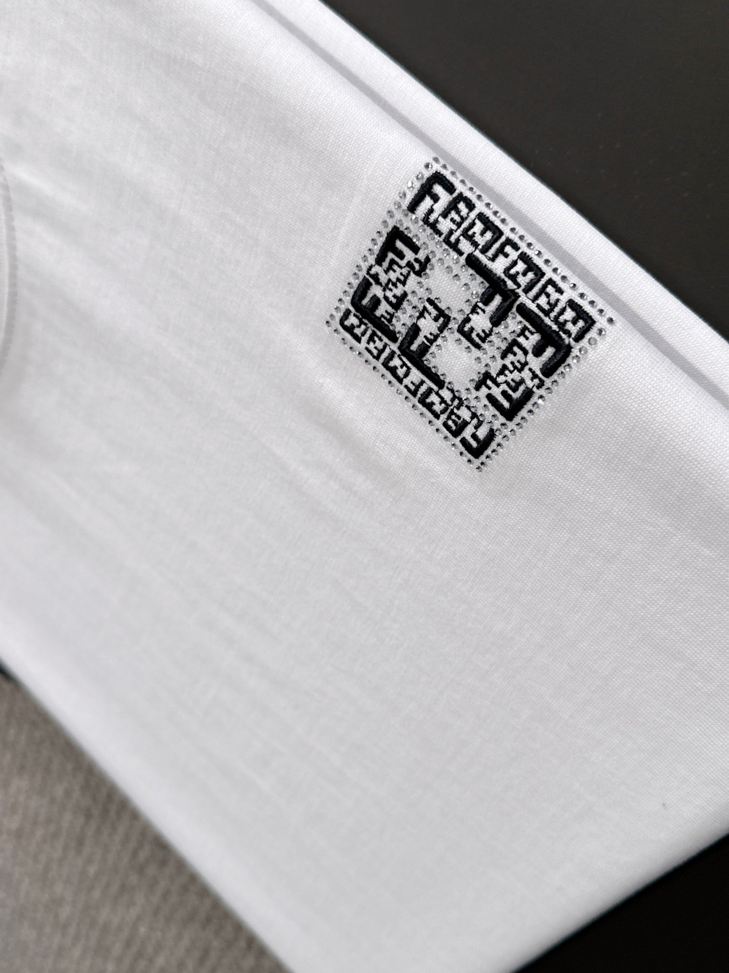 LuxluxHouse Best Quality Clothes Fendi T-shirt