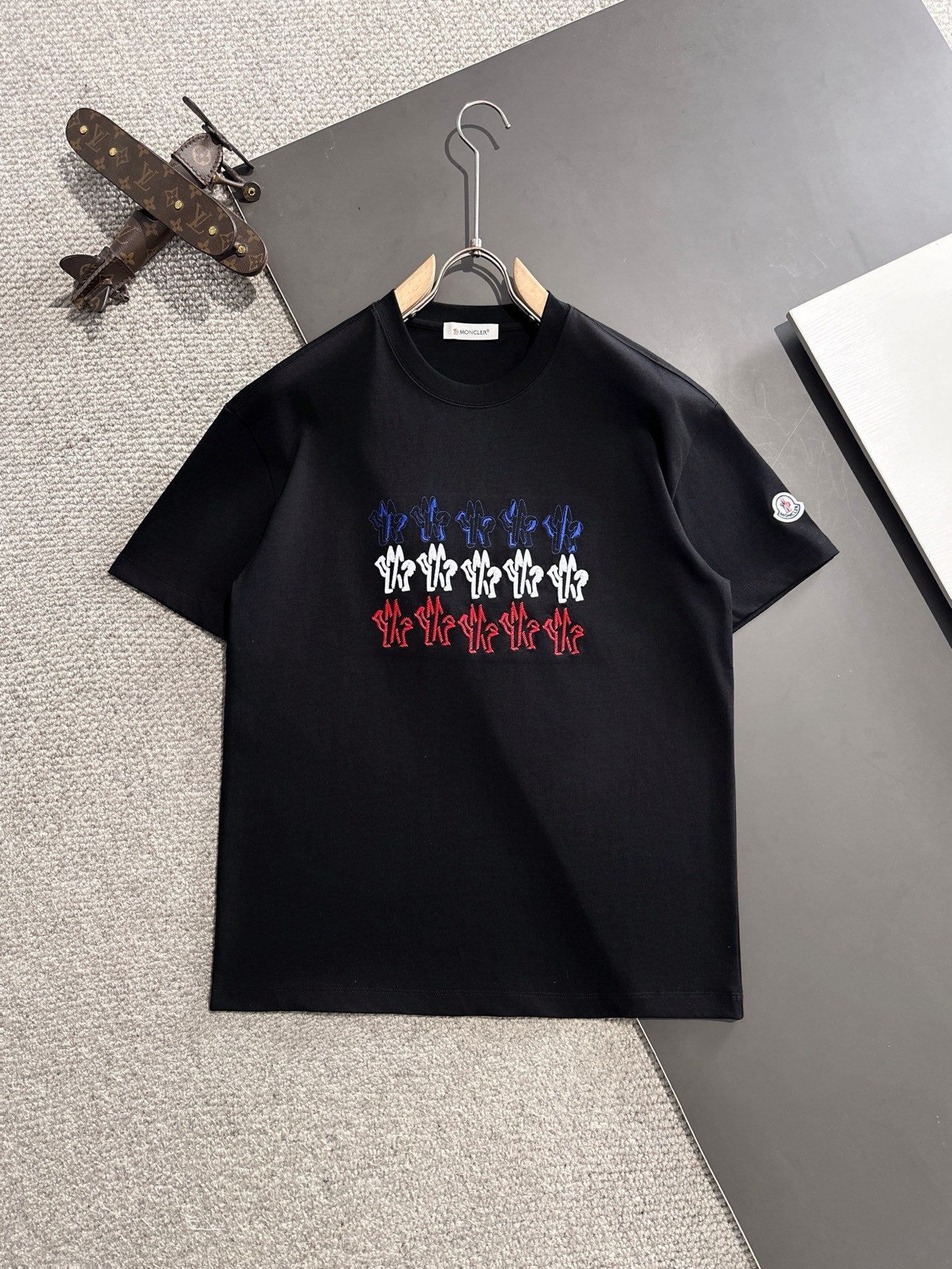 LuxluxHouse Best Quality Clothes T-shirt Moncler