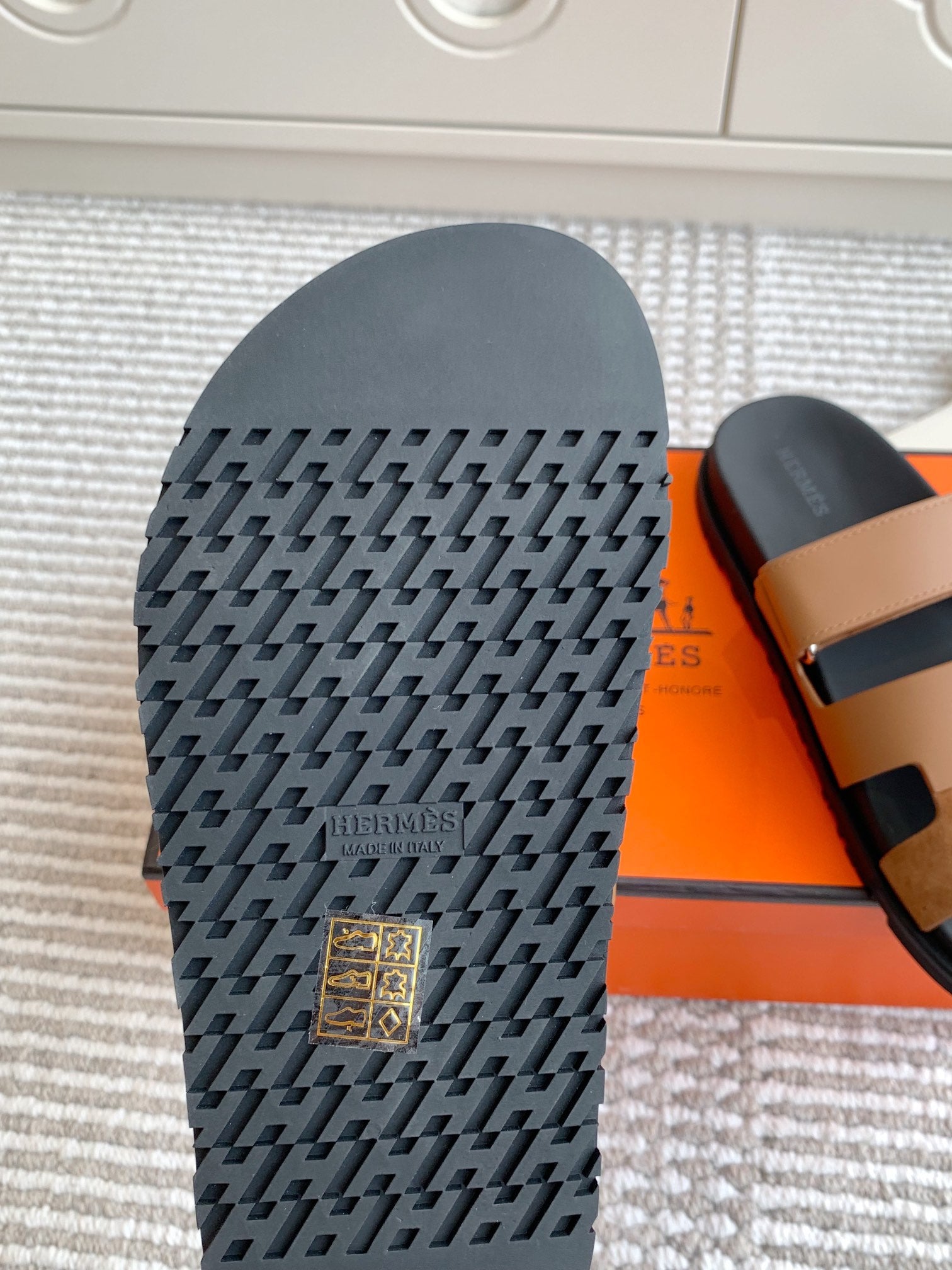 LuxluxHouse Best Quality Women Shoes Hermes