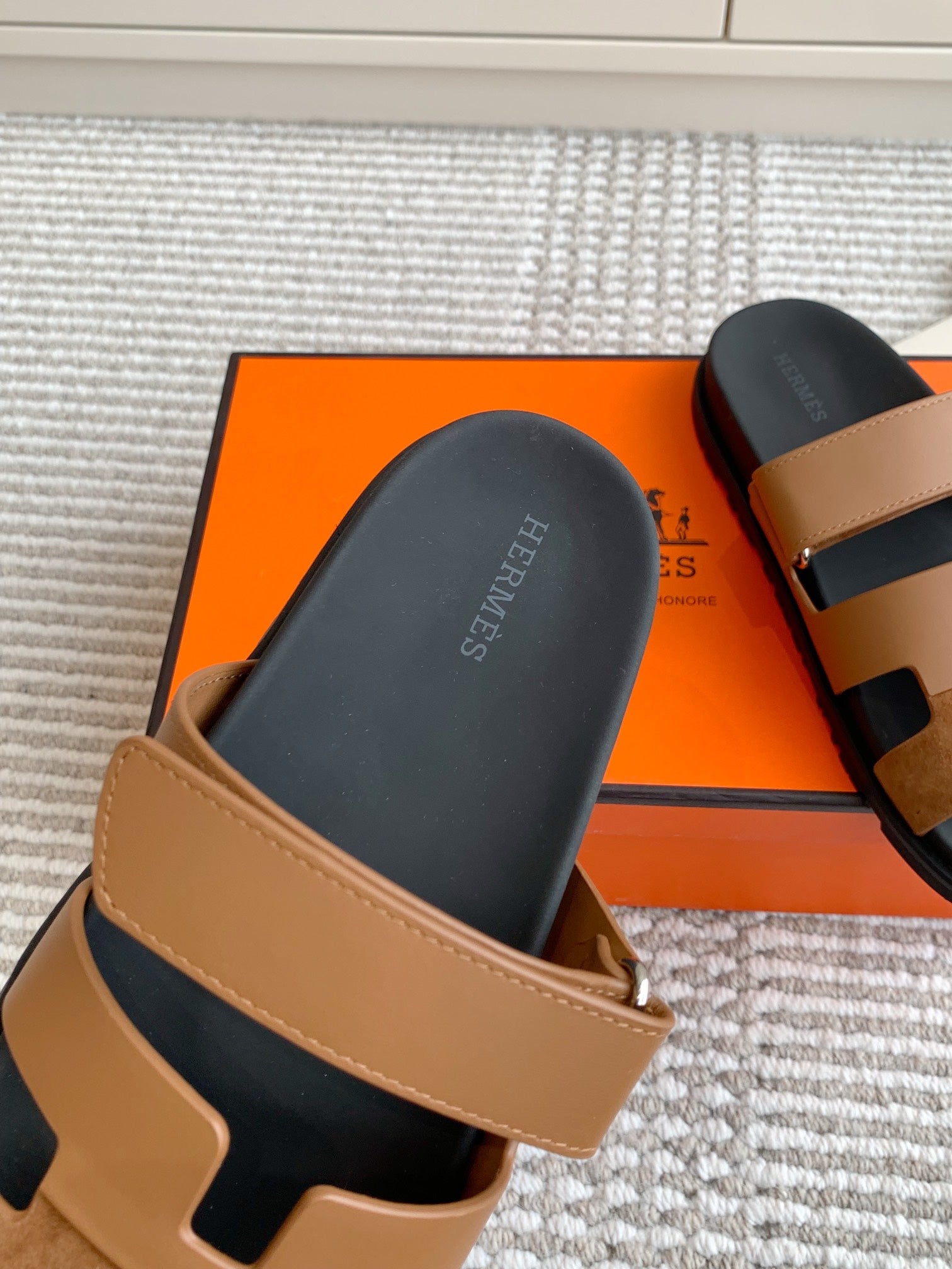 LuxluxHouse Best Quality Women Shoes Hermes