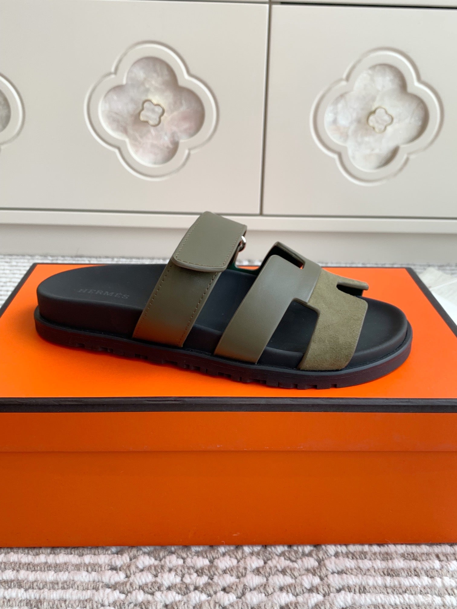 LuxluxHouse Best Quality Women Shoes Hermes