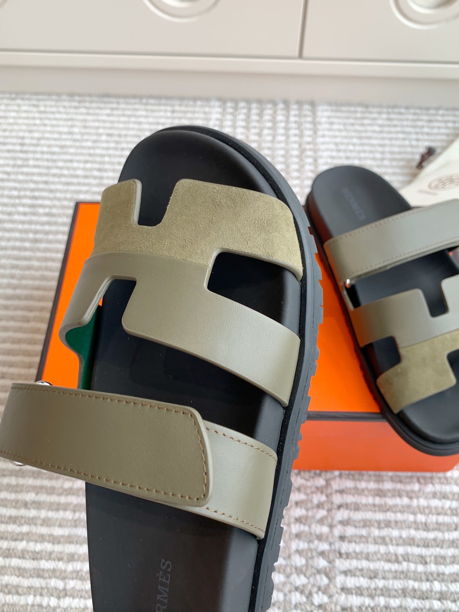 LuxluxHouse Best Quality Women Shoes Hermes