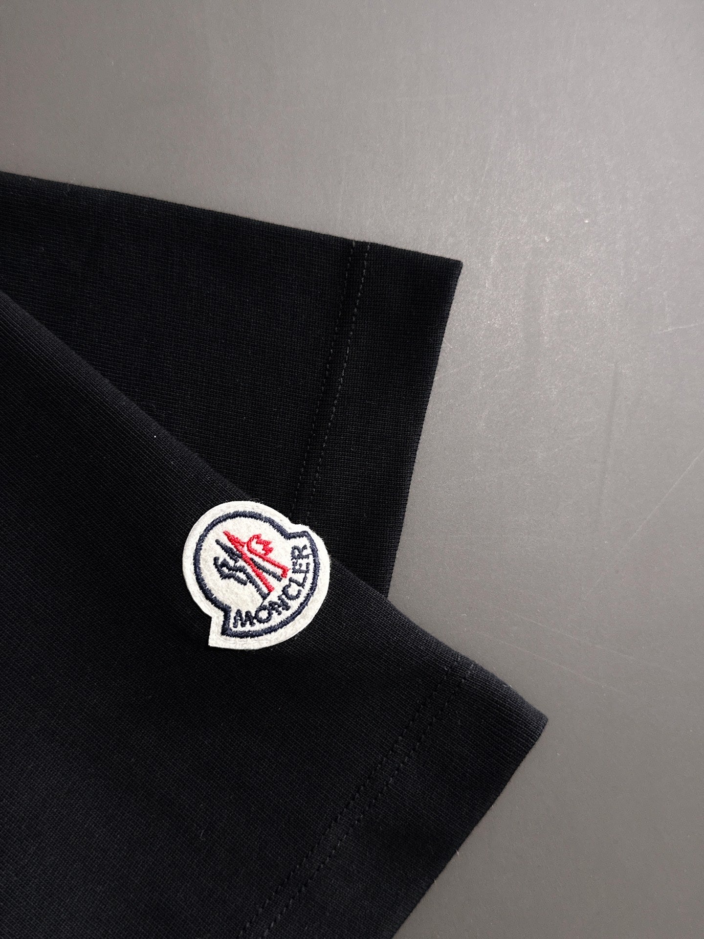 LuxluxHouse Best Quality Clothes T-shirt Moncler