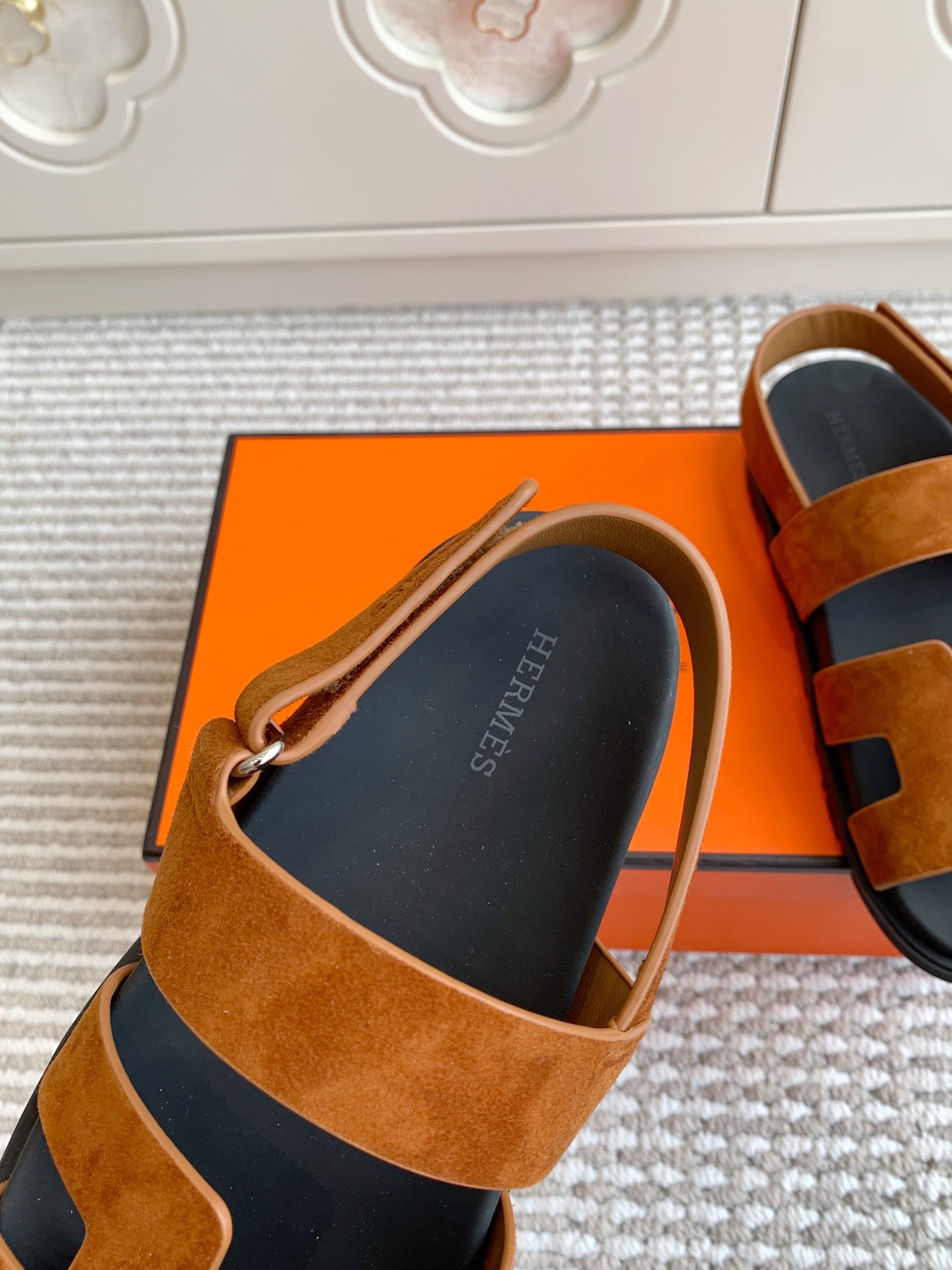 LuxluxHouse Best Quality Women Shoes Hermes