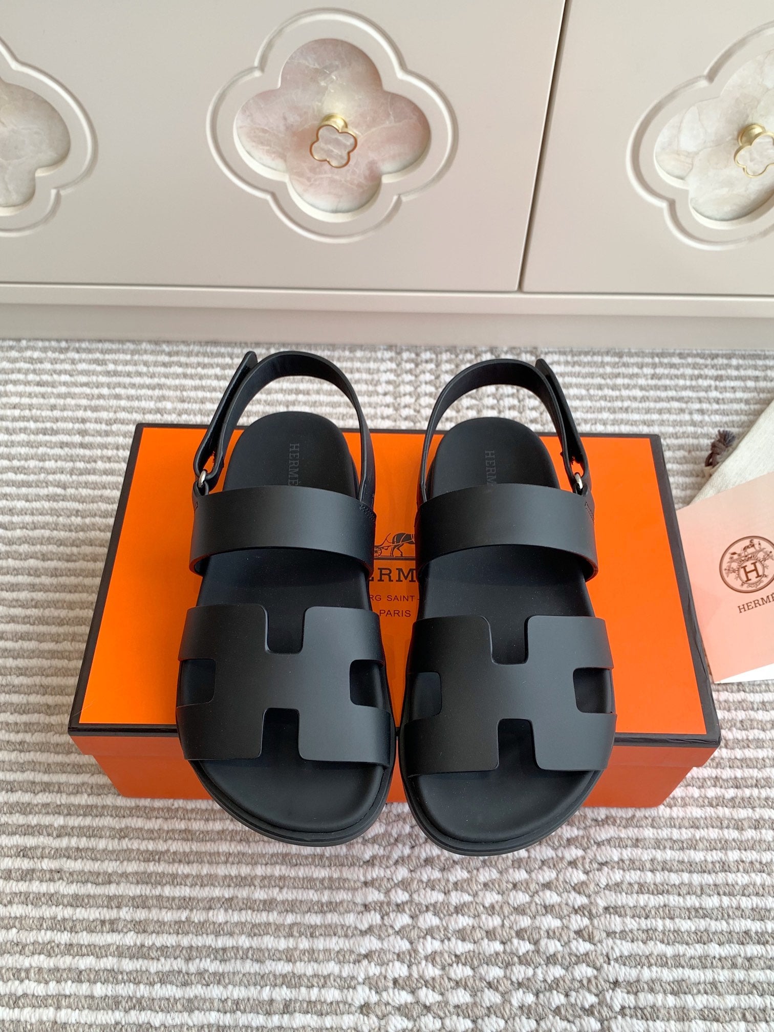 LuxluxHouse Best Quality Women Shoes Hermes