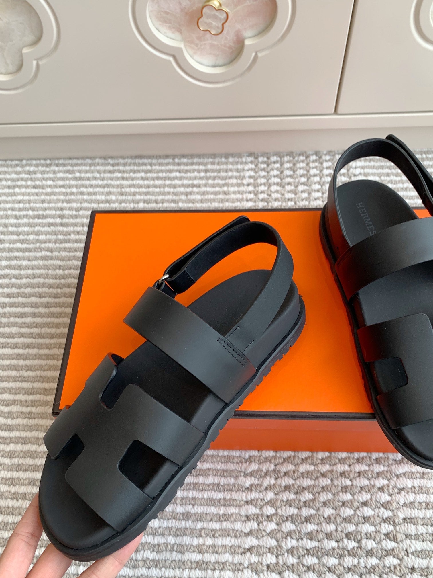 LuxluxHouse Best Quality Women Shoes Hermes