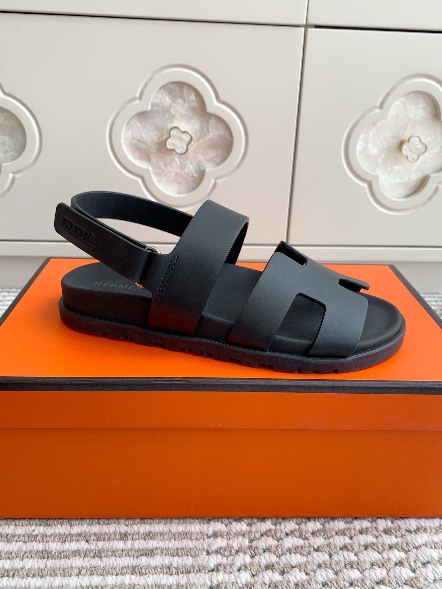 LuxluxHouse Best Quality Women Shoes Hermes