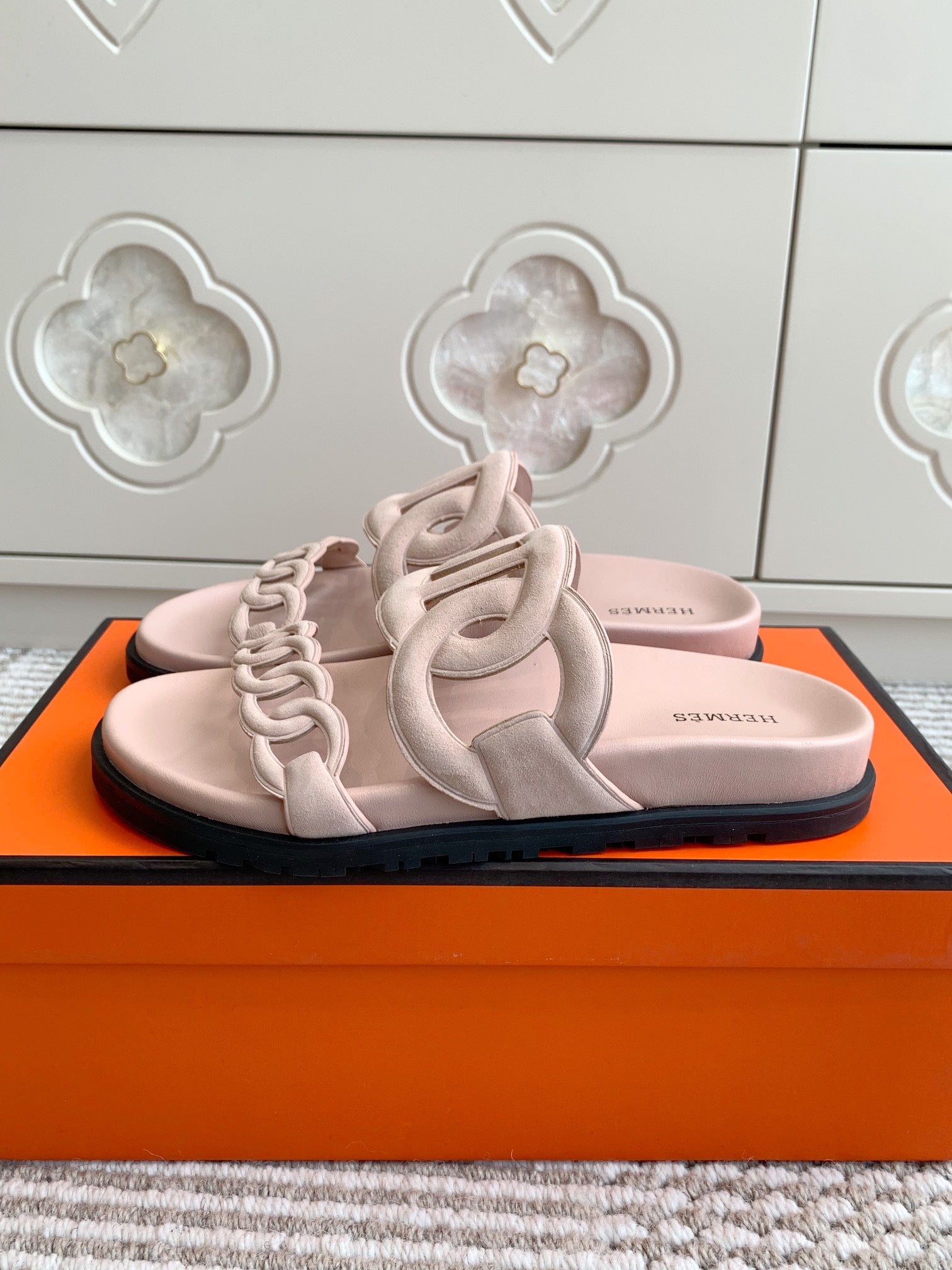 LuxluxHouse Best Quality Women Shoes Hermes