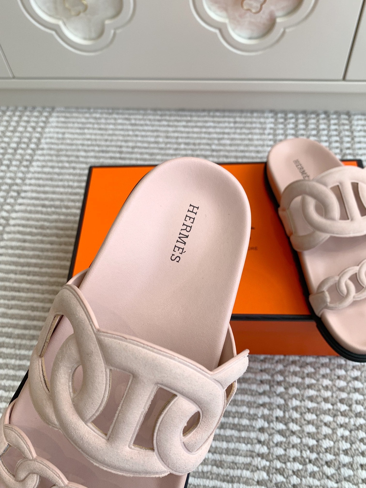 LuxluxHouse Best Quality Women Shoes Hermes
