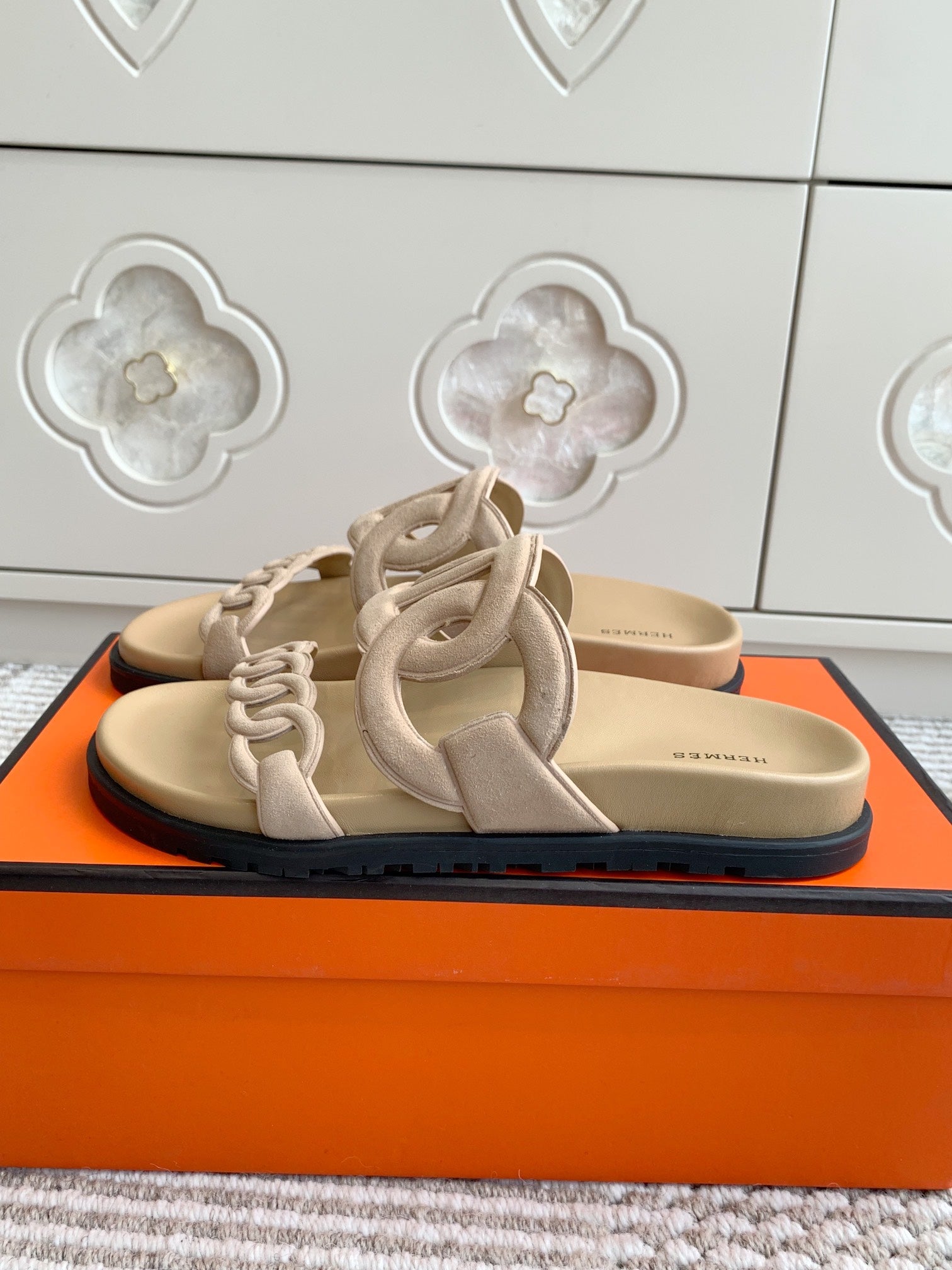 LuxluxHouse Best Quality Women Shoes Hermes