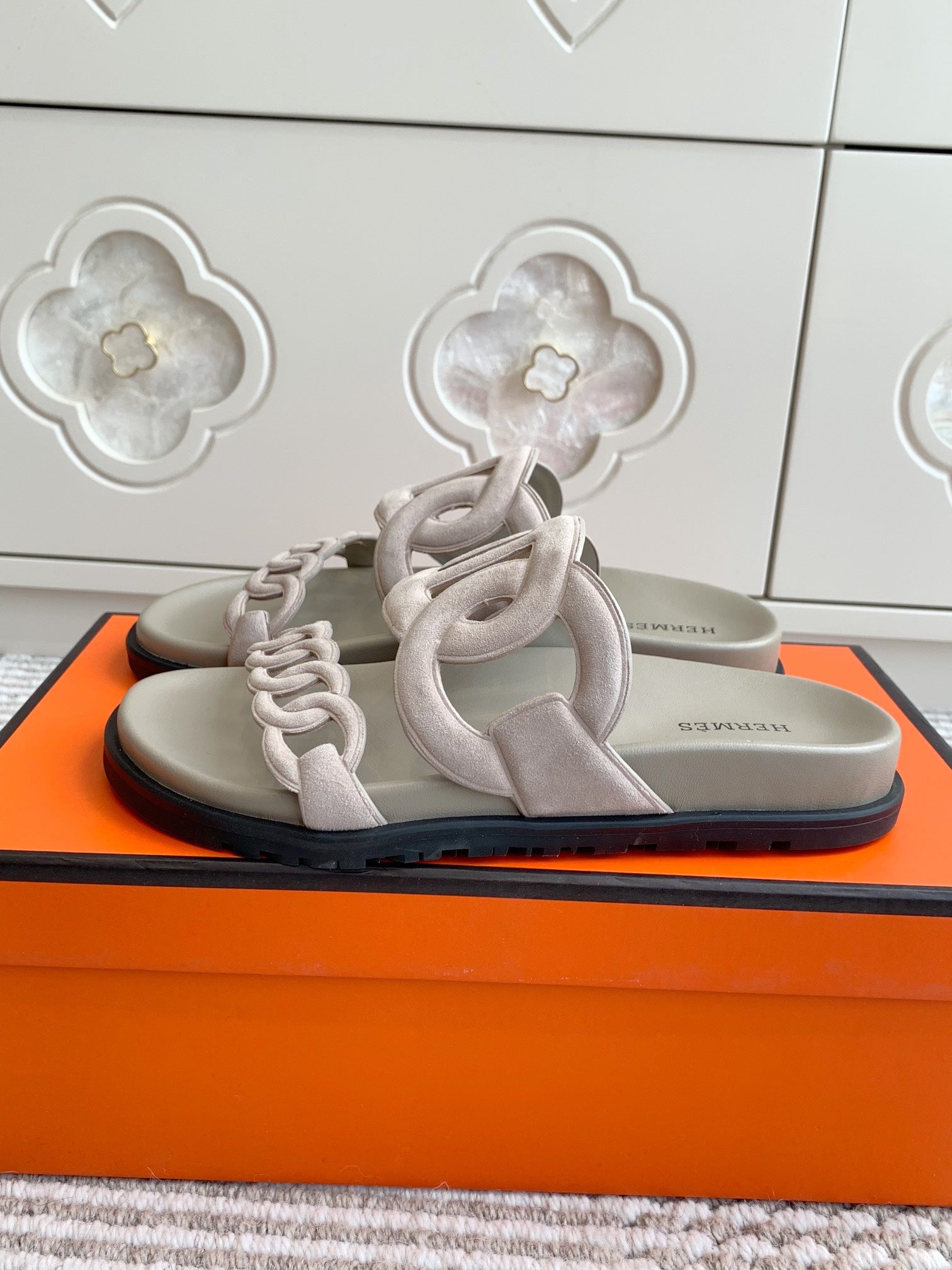 LuxluxHouse Best Quality Women Shoes Hermes
