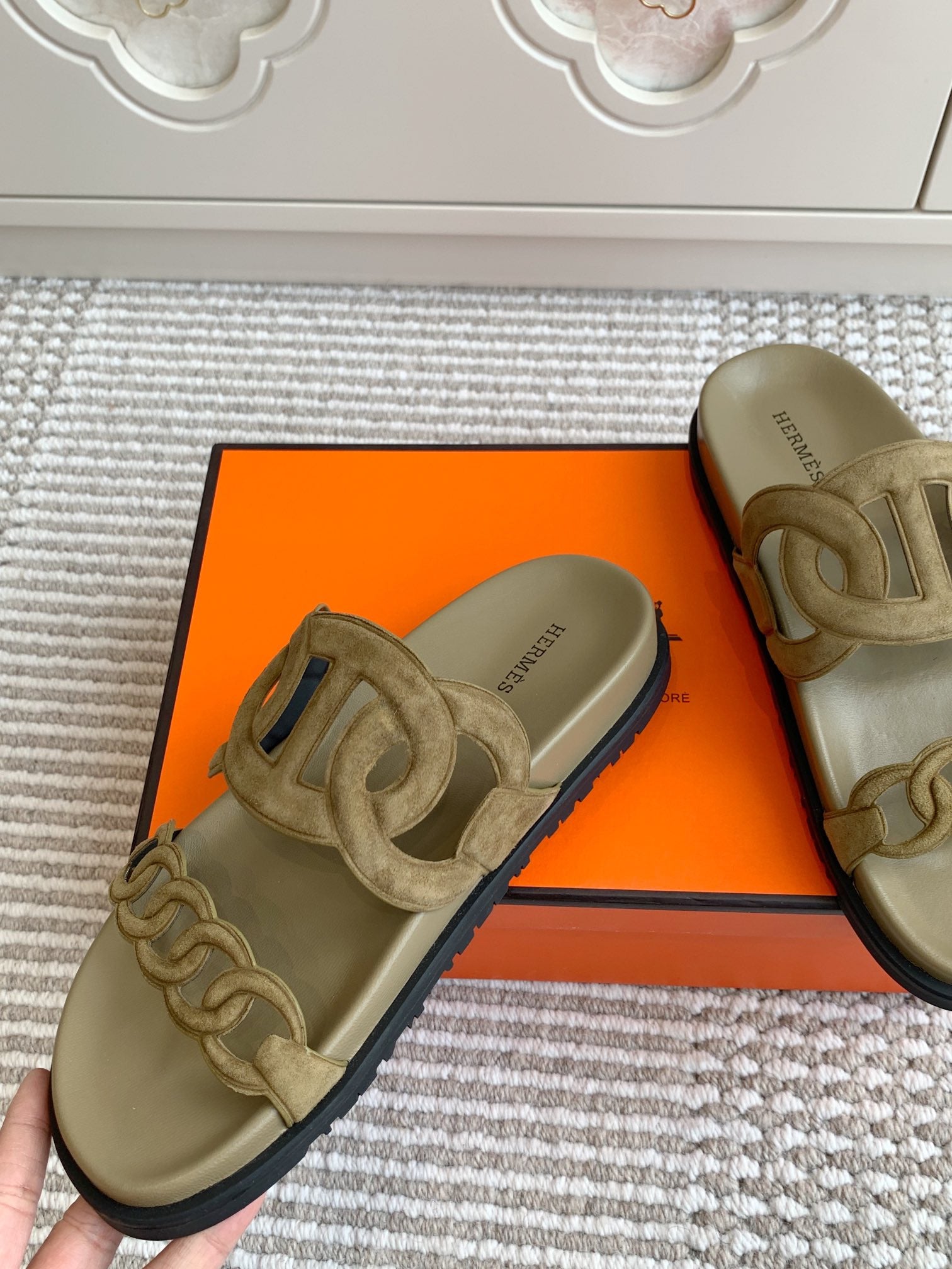 LuxluxHouse Best Quality Women Shoes Hermes