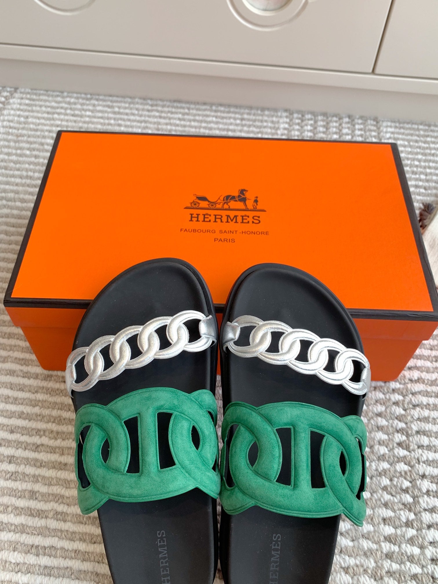 LuxluxHouse Best Quality Women Shoes Hermes