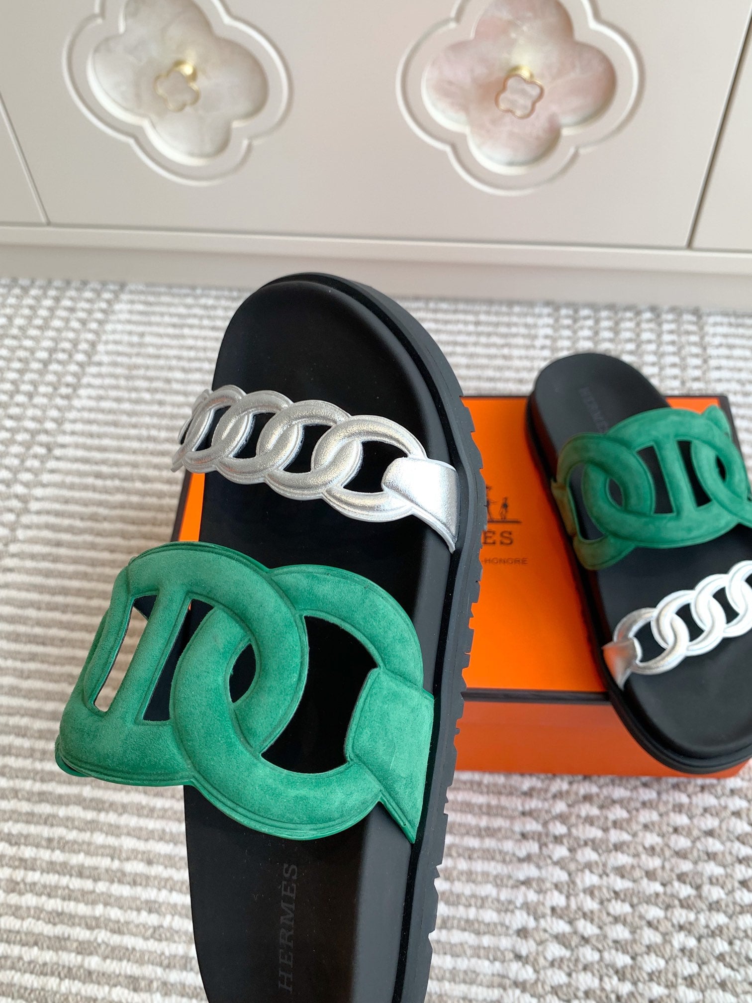 LuxluxHouse Best Quality Women Shoes Hermes