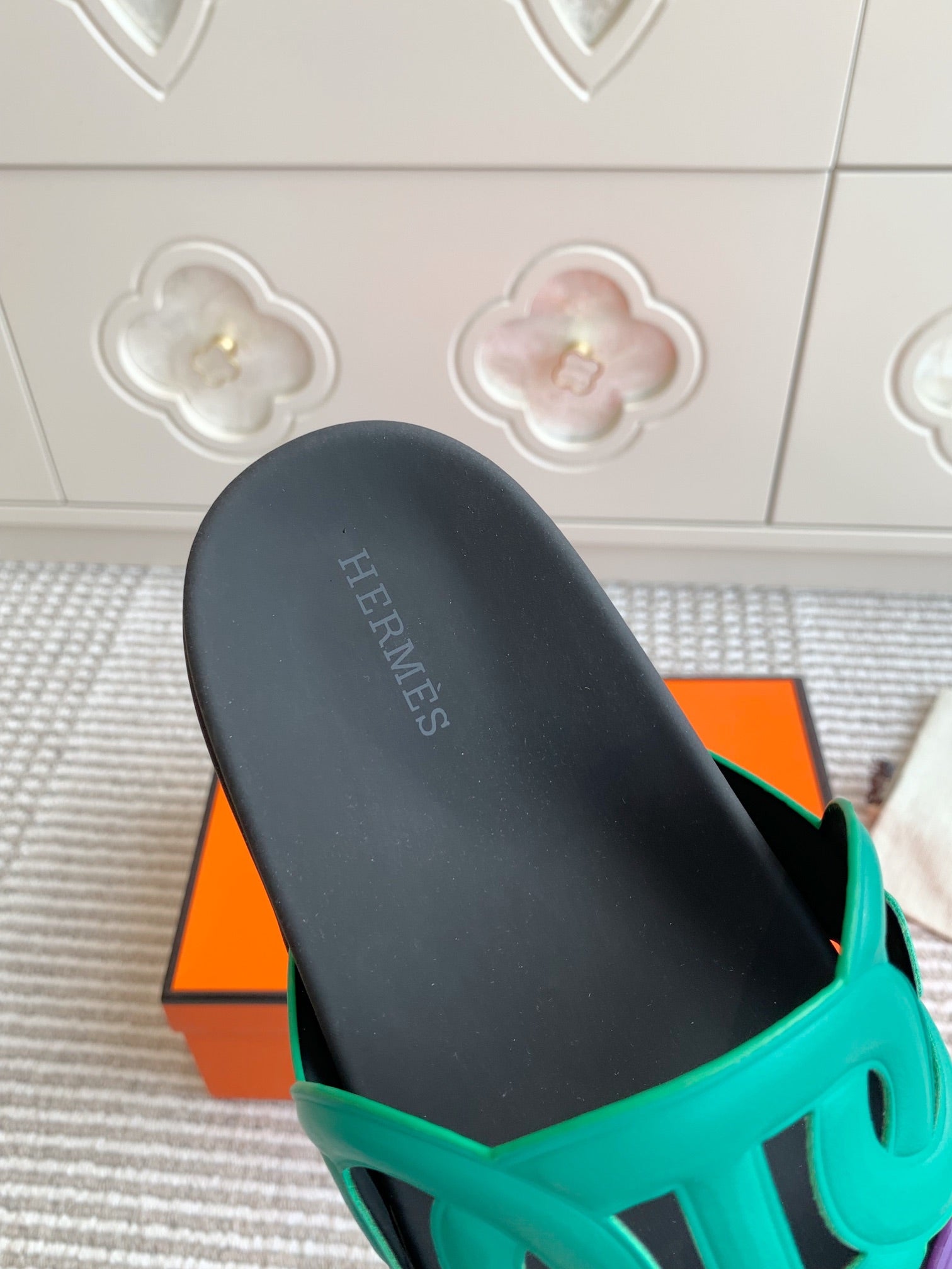 LuxluxHouse Best Quality Women Shoes Hermes