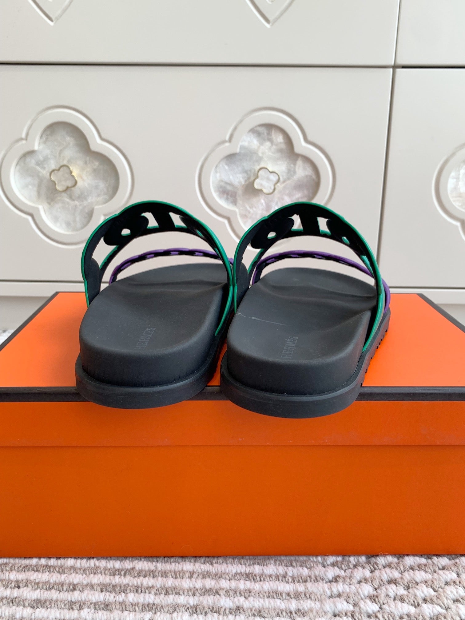 LuxluxHouse Best Quality Women Shoes Hermes