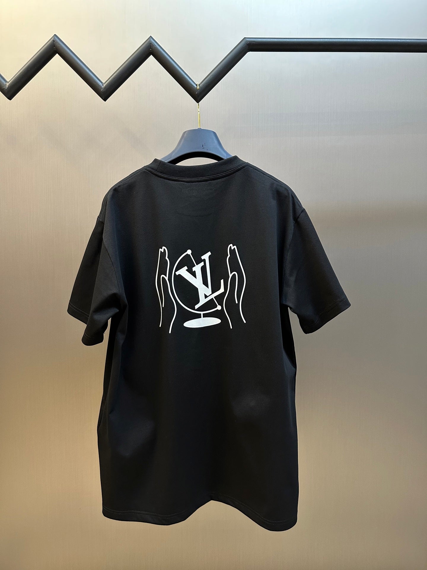 LuxluxHouse Best Quality Clothes T-shirt Louis Vuitton