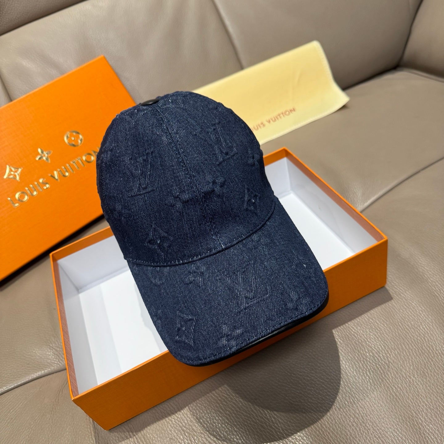 LuxluxHouse Best Quality Caps Louis Vuitton