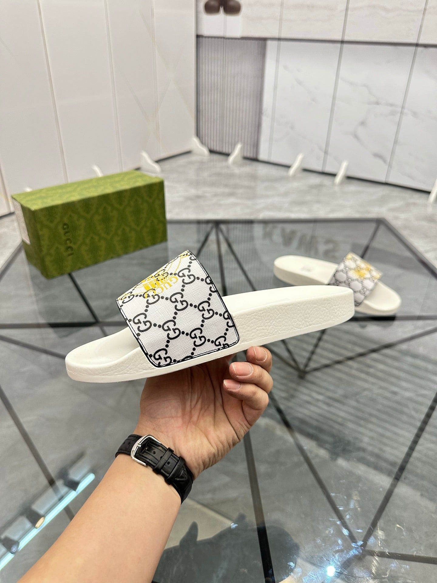 LuxluxHouse Best Quality Sandals Gucci