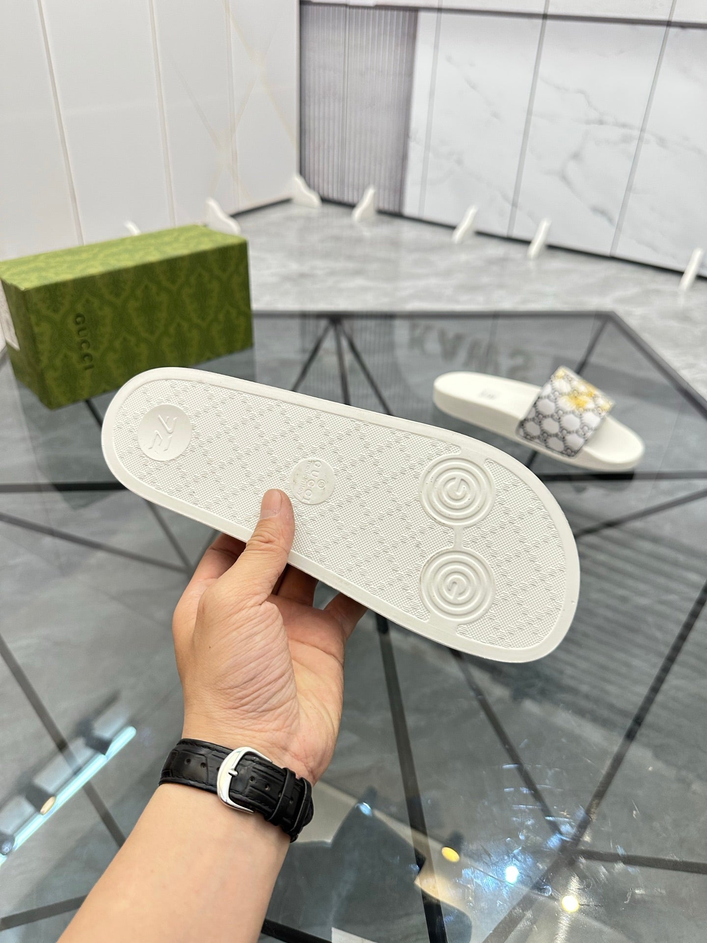 LuxluxHouse Best Quality Sandals Gucci