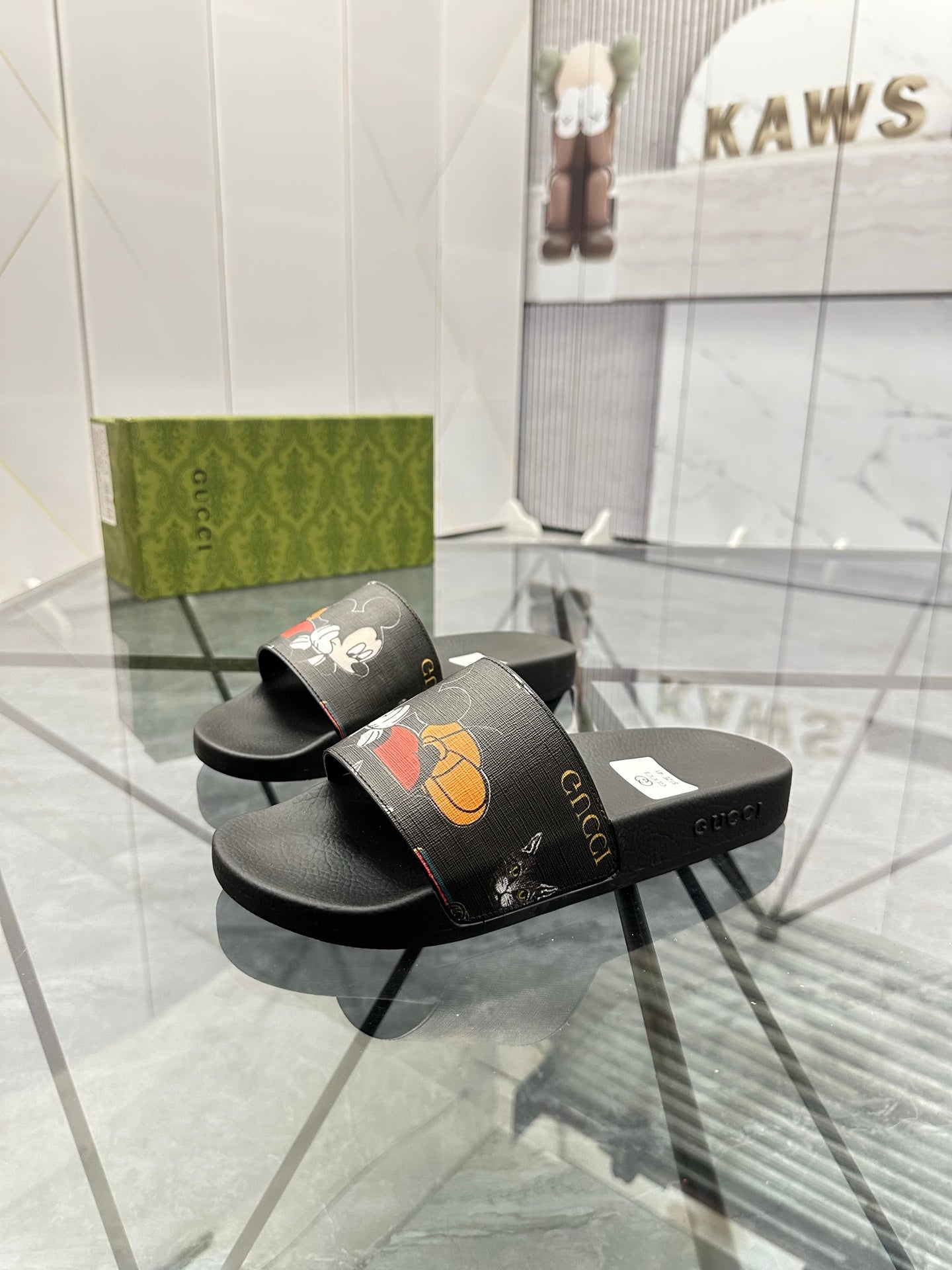 LuxluxHouse Best Quality Sandals Gucci