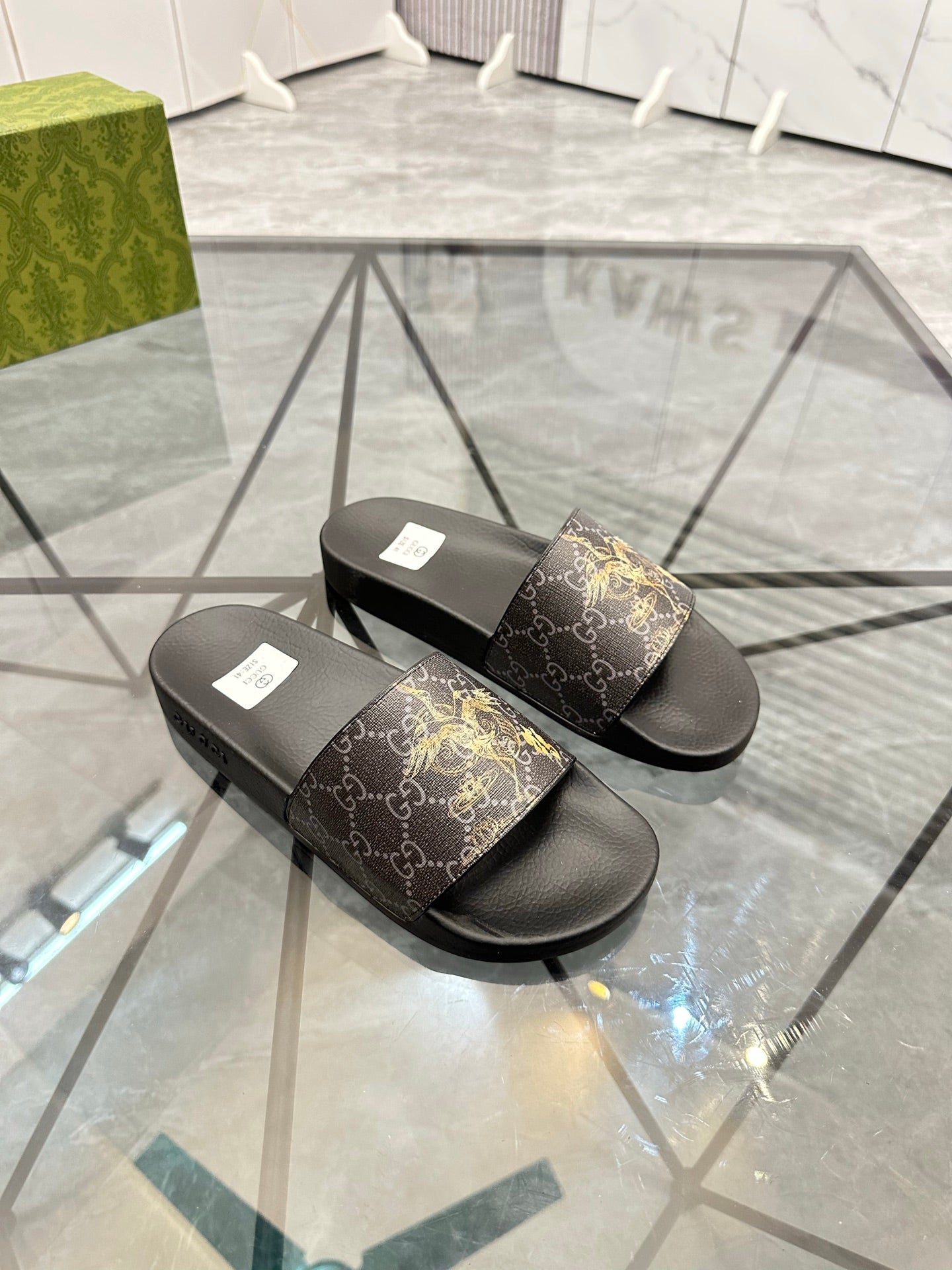 LuxluxHouse Best Quality Sandals Gucci