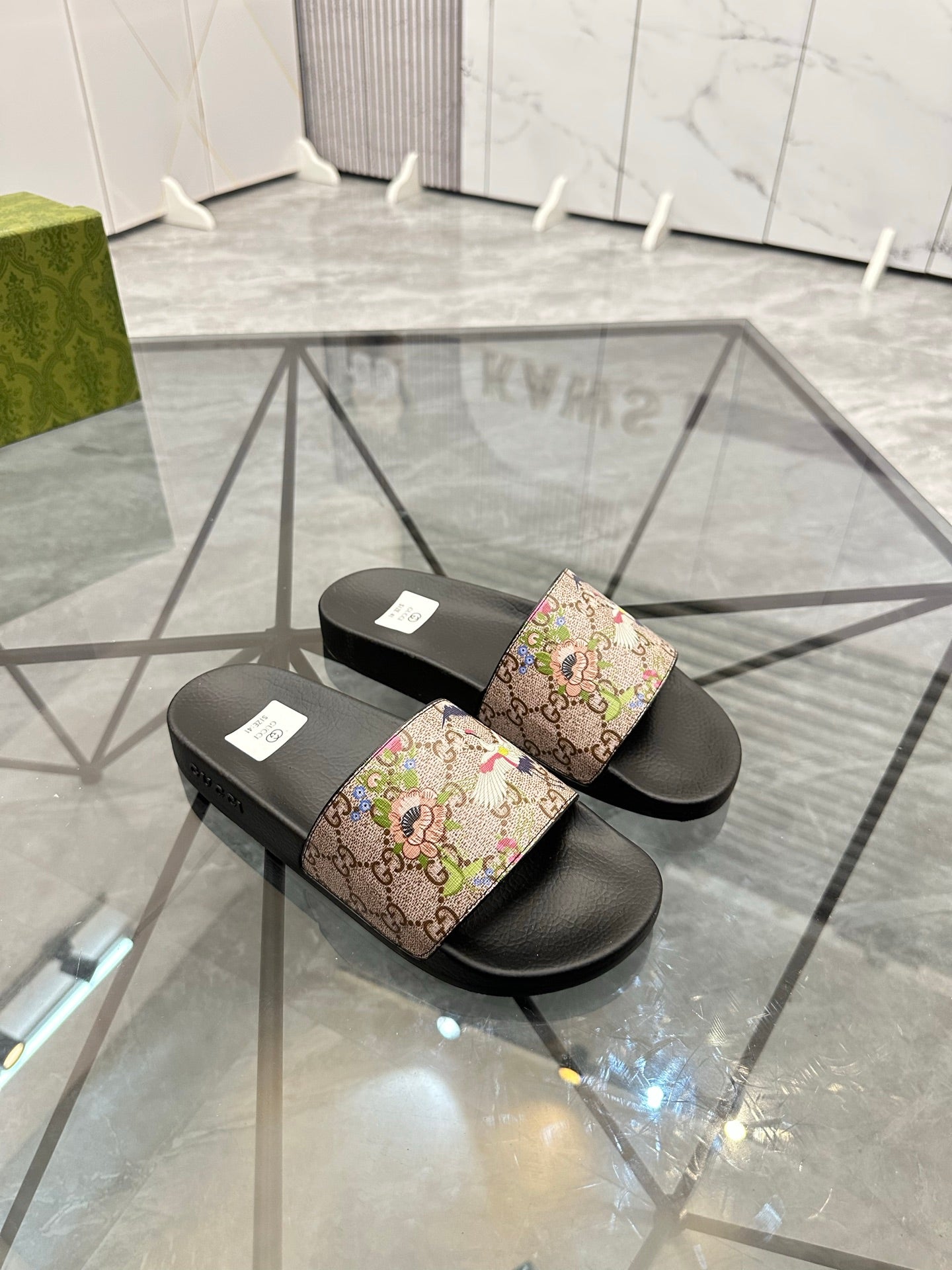 LuxluxHouse Best Quality Sandals Gucci