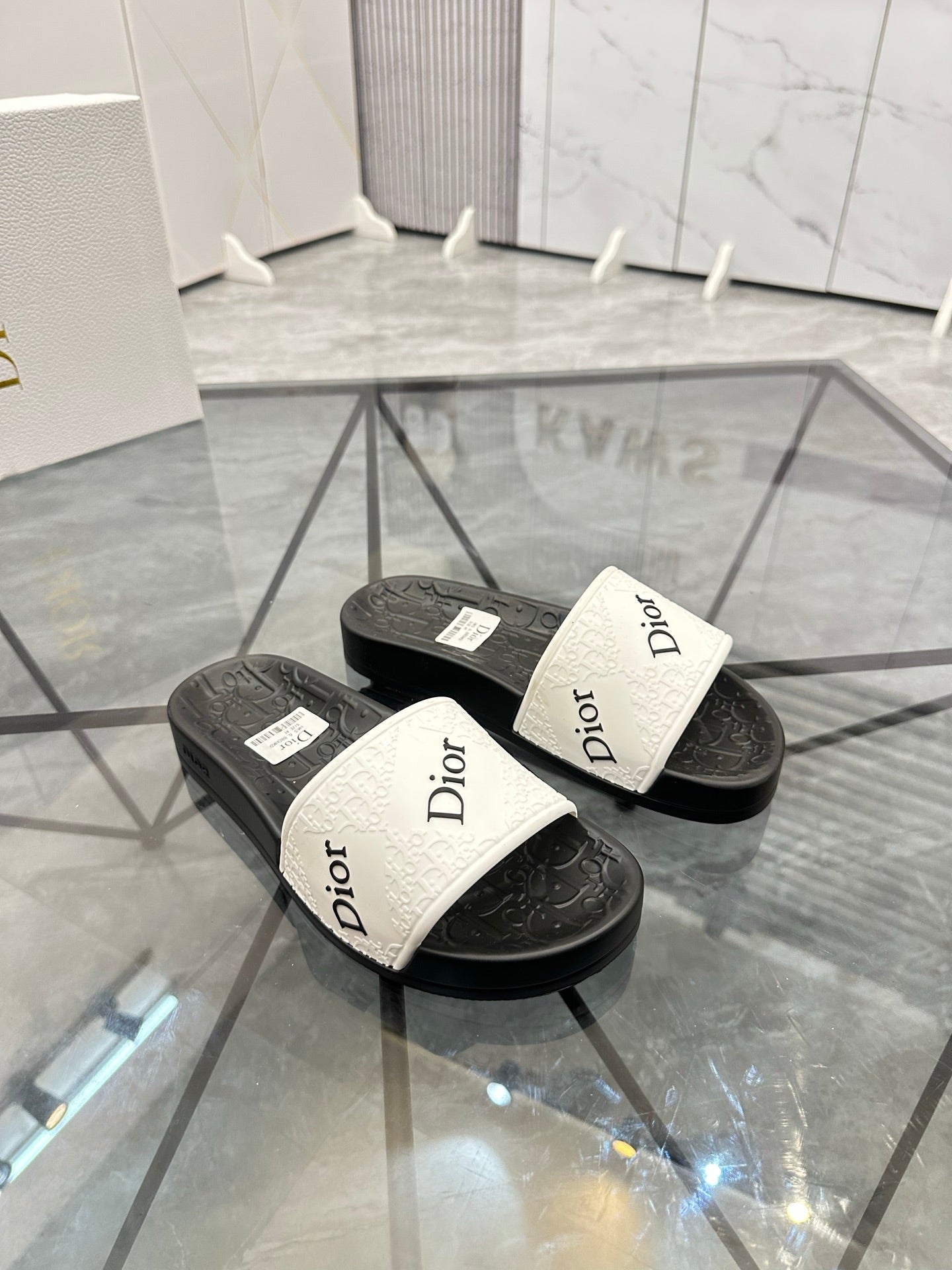 LuxluxHouse Best Quality Sandals Dior