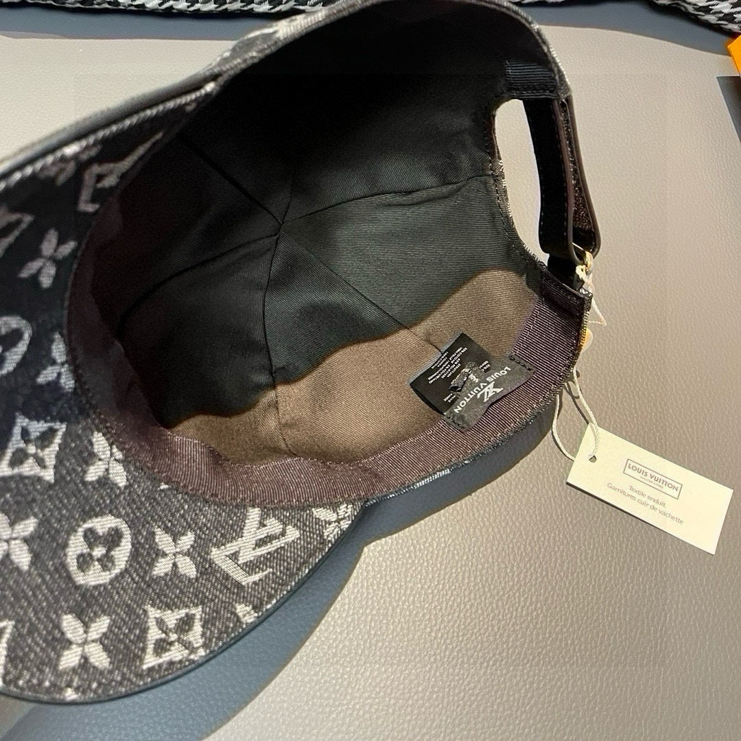 LuxluxHouse Best Quality Caps Louis Vuitton