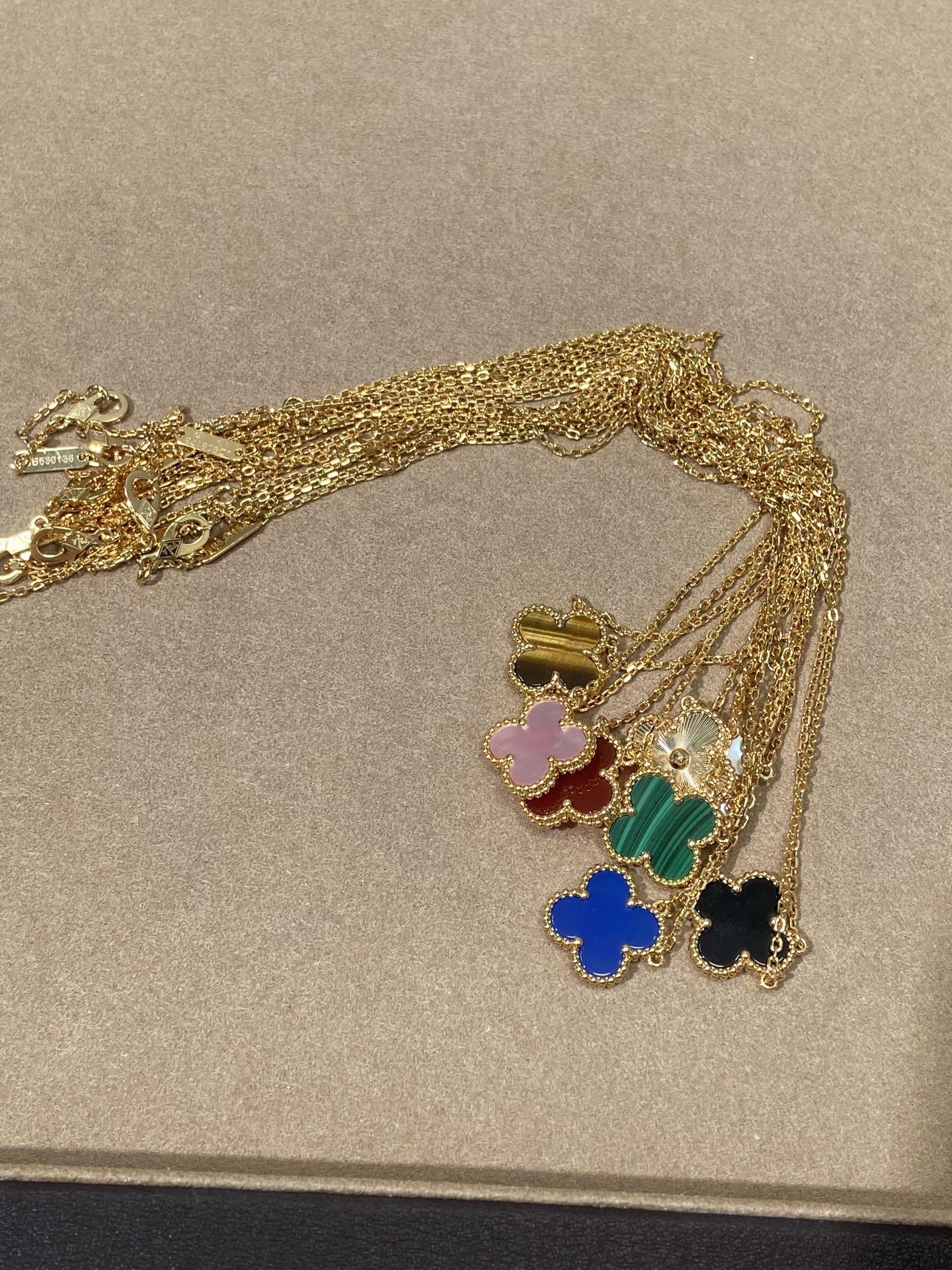 LuxluxHouse Best Quality Accessories Van Cleef & Arpels