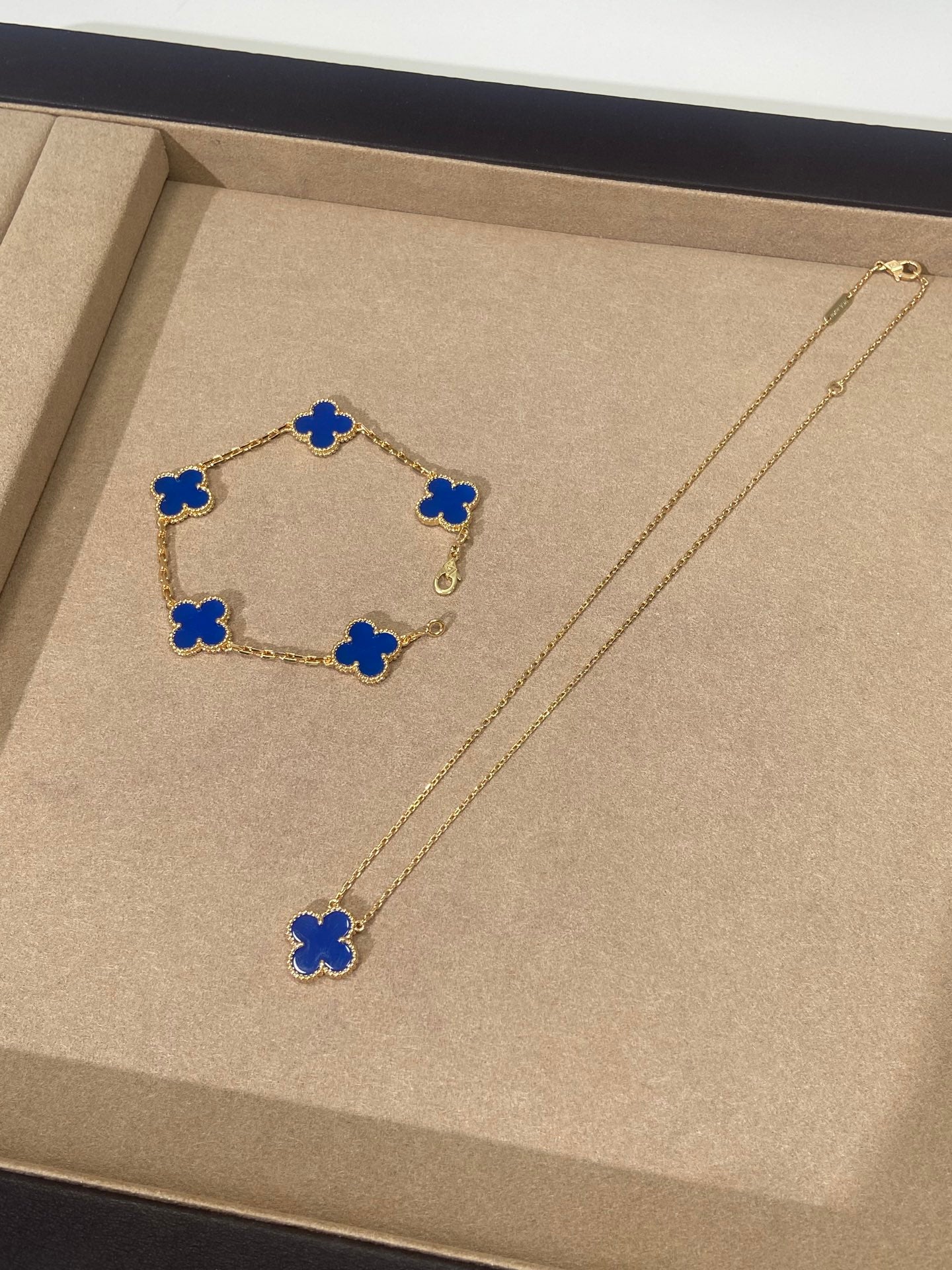 LuxluxHouse Best Quality Accessories Van Cleef & Arpels