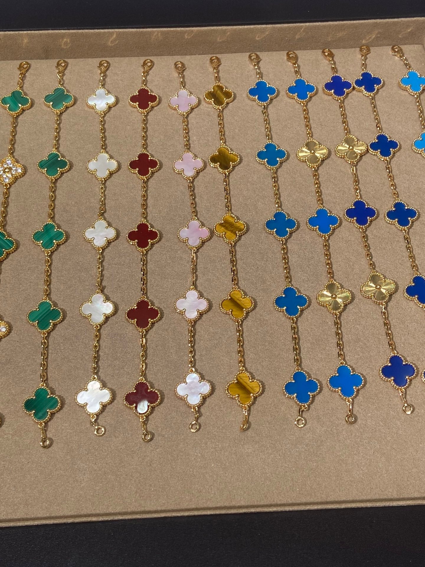 LuxluxHouse Best Quality Accessories Van Cleef & Arpels