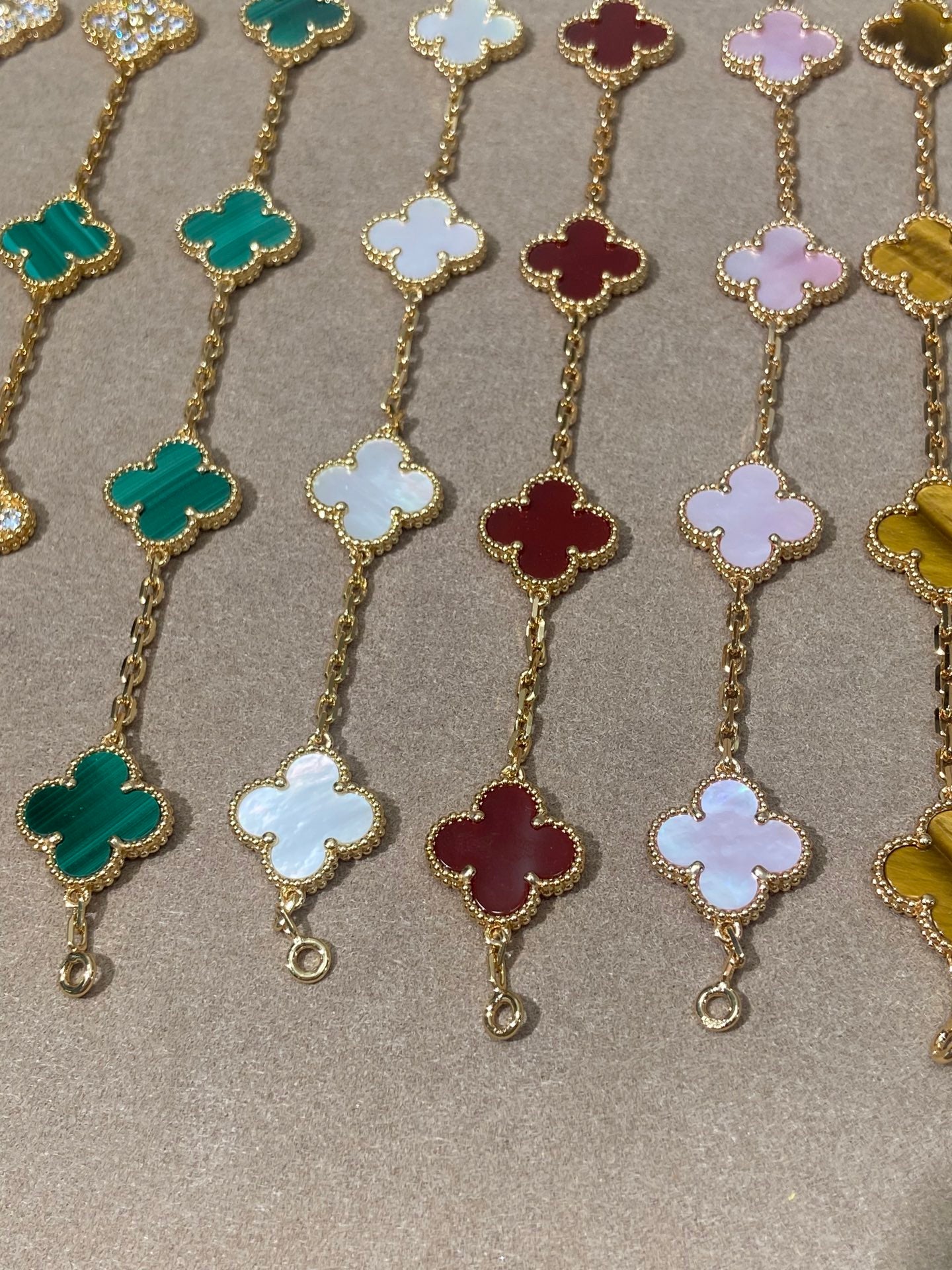 LuxluxHouse Best Quality Accessories Van Cleef & Arpels