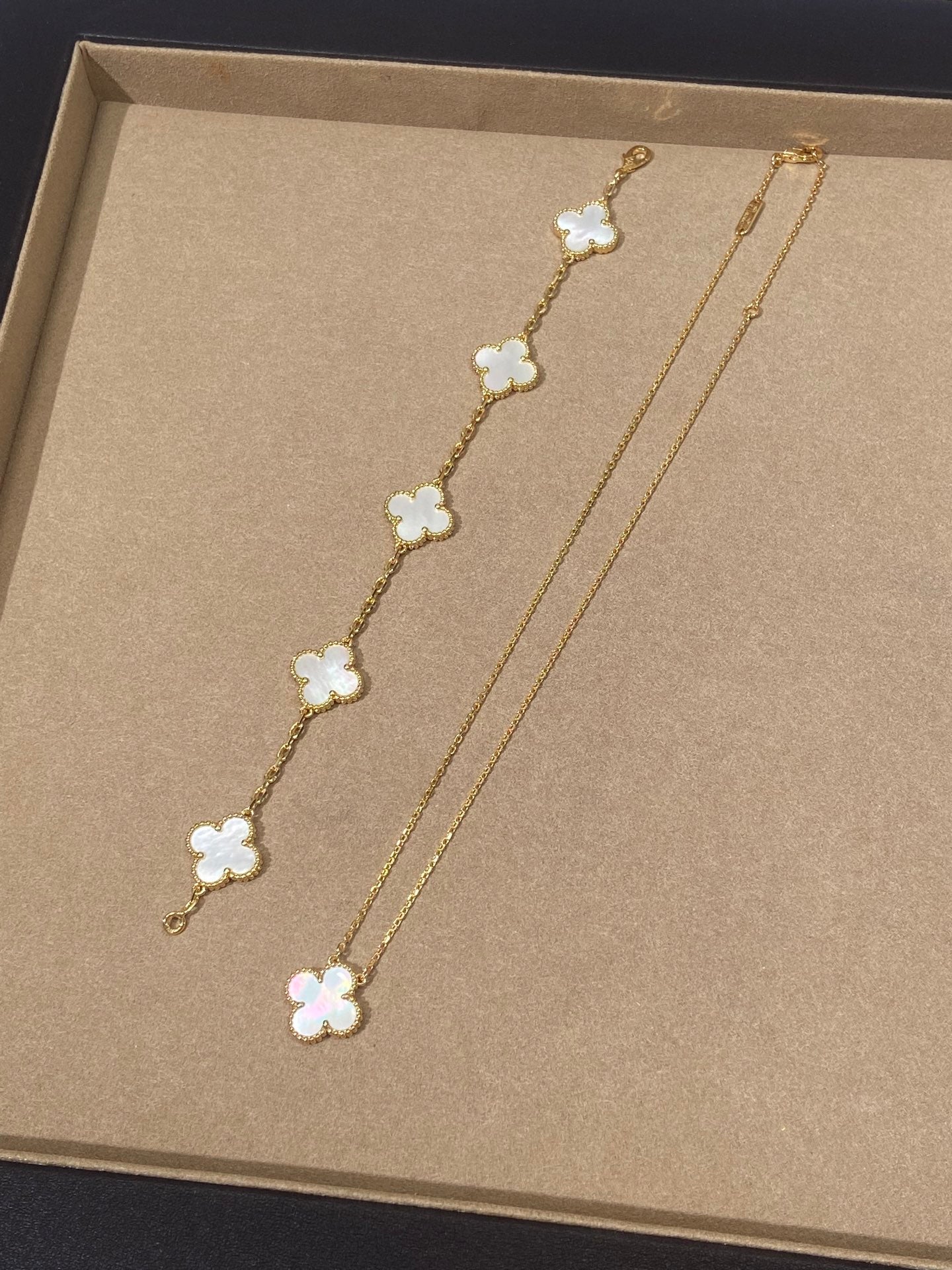 LuxluxHouse Best Quality Accessories Van Cleef & Arpels